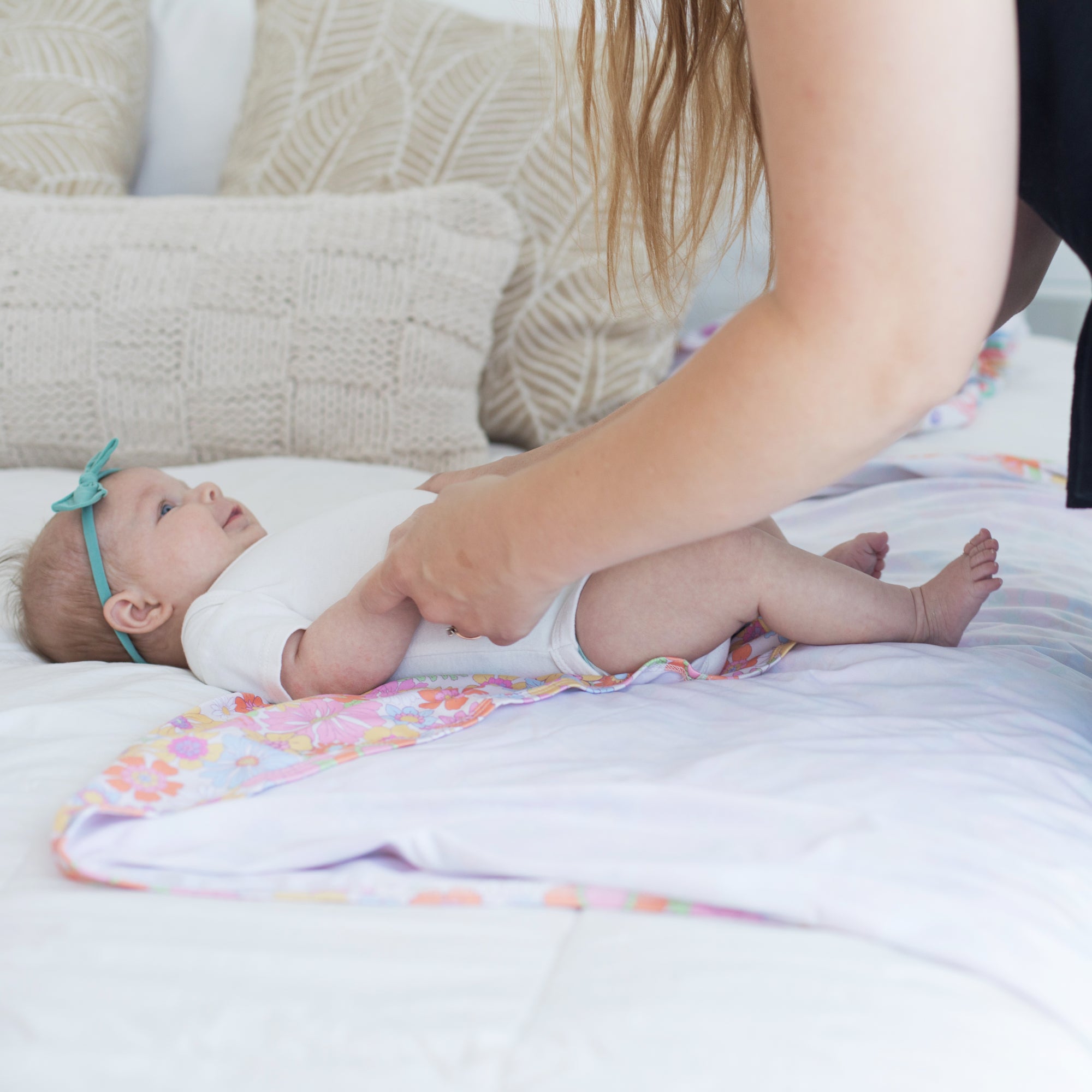 Buttery Soft And Stretchy Swaddle Blanket - Retro Floral