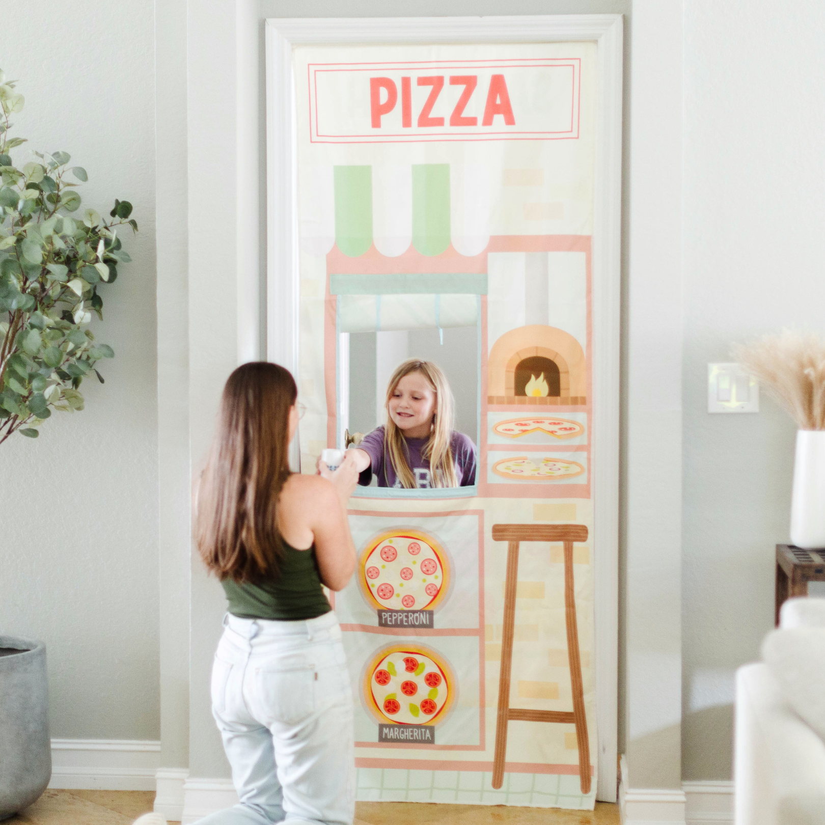 Sandwich & Pizza Shop Storefront