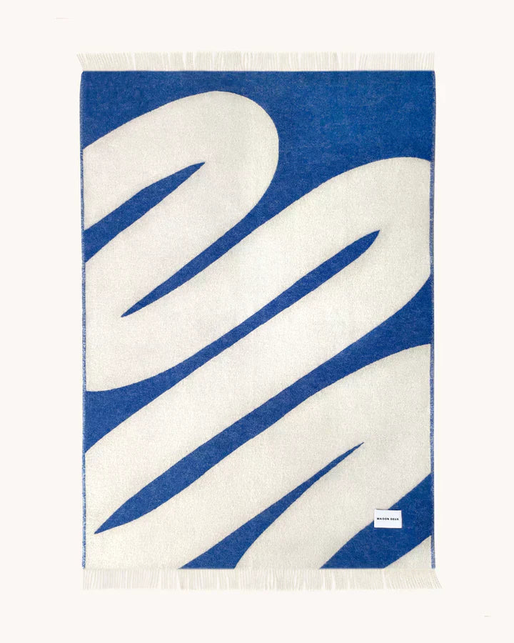 Blanket Swirl Cobalt Blue / White 4.25 X 6.5 Ft