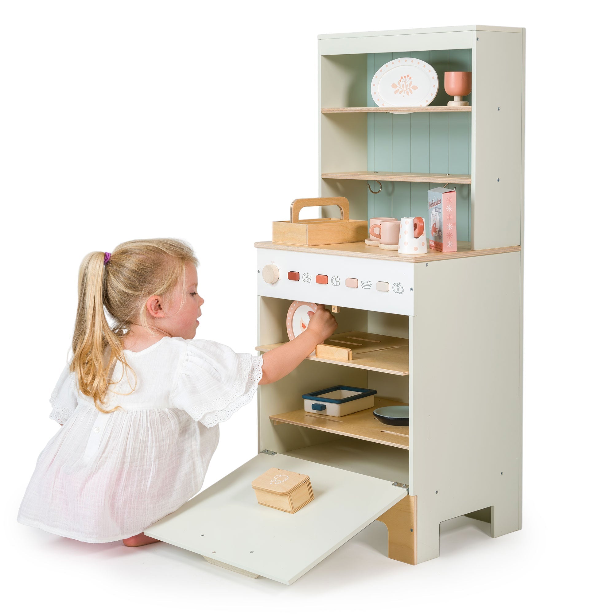 Kitchen Dresser And Dishwasher