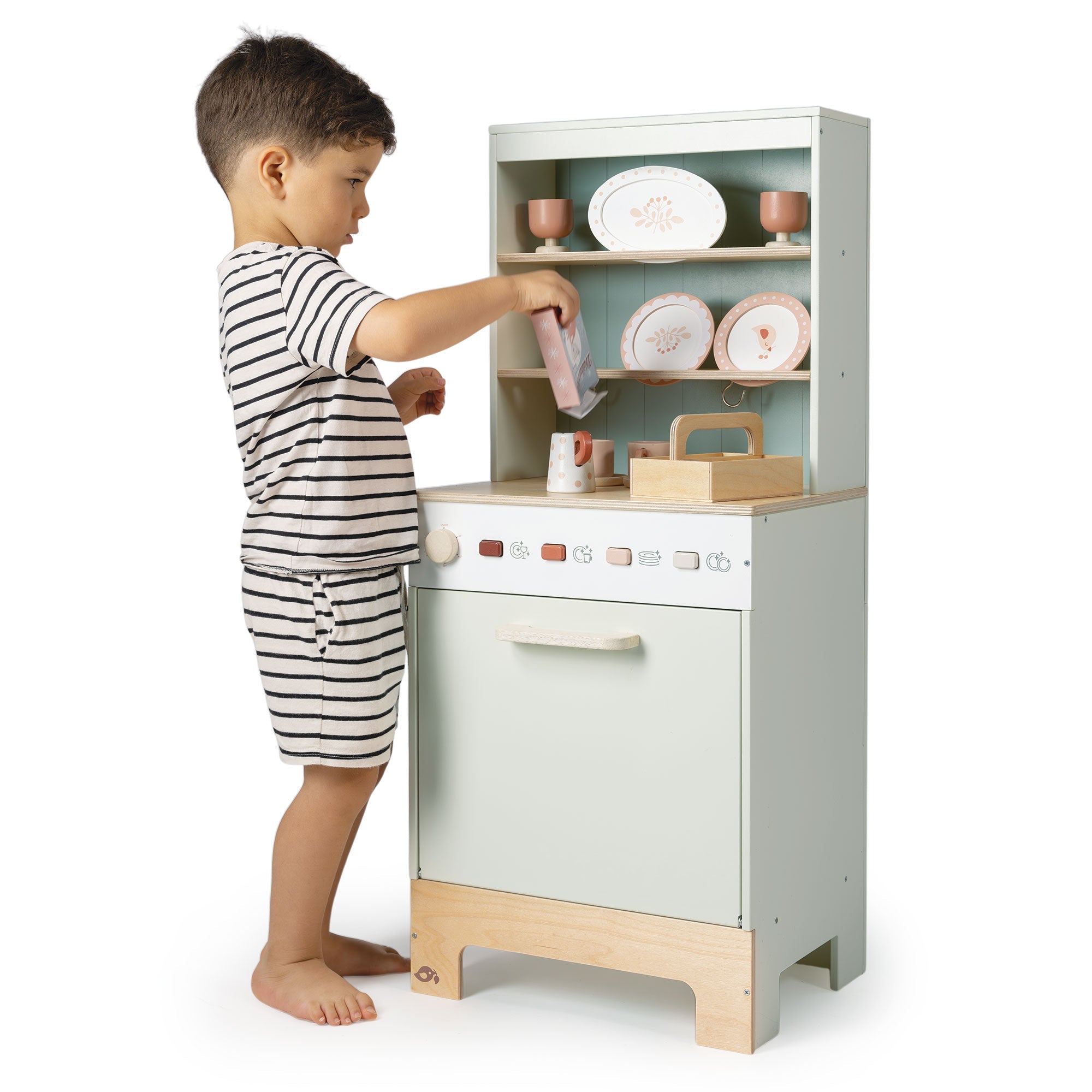 Kitchen Dresser And Dishwasher