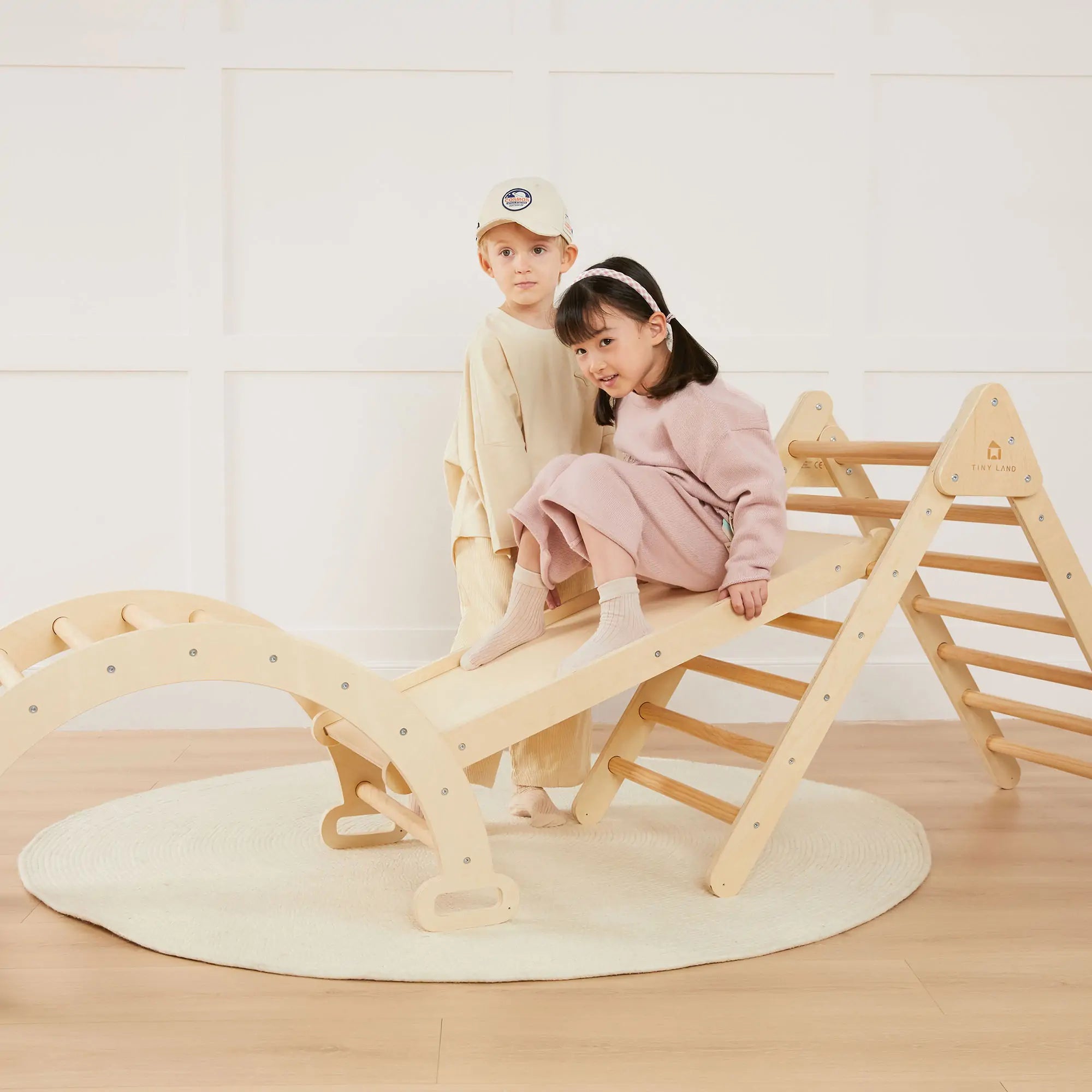 Tiny Land® 7-in-1 Montessori Climbing Set With Play Pad