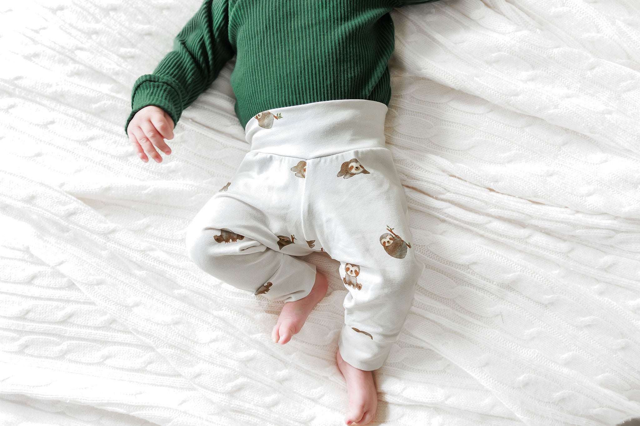 Sloths On Ivory Baby & Toddler Cotton Knit Leggings