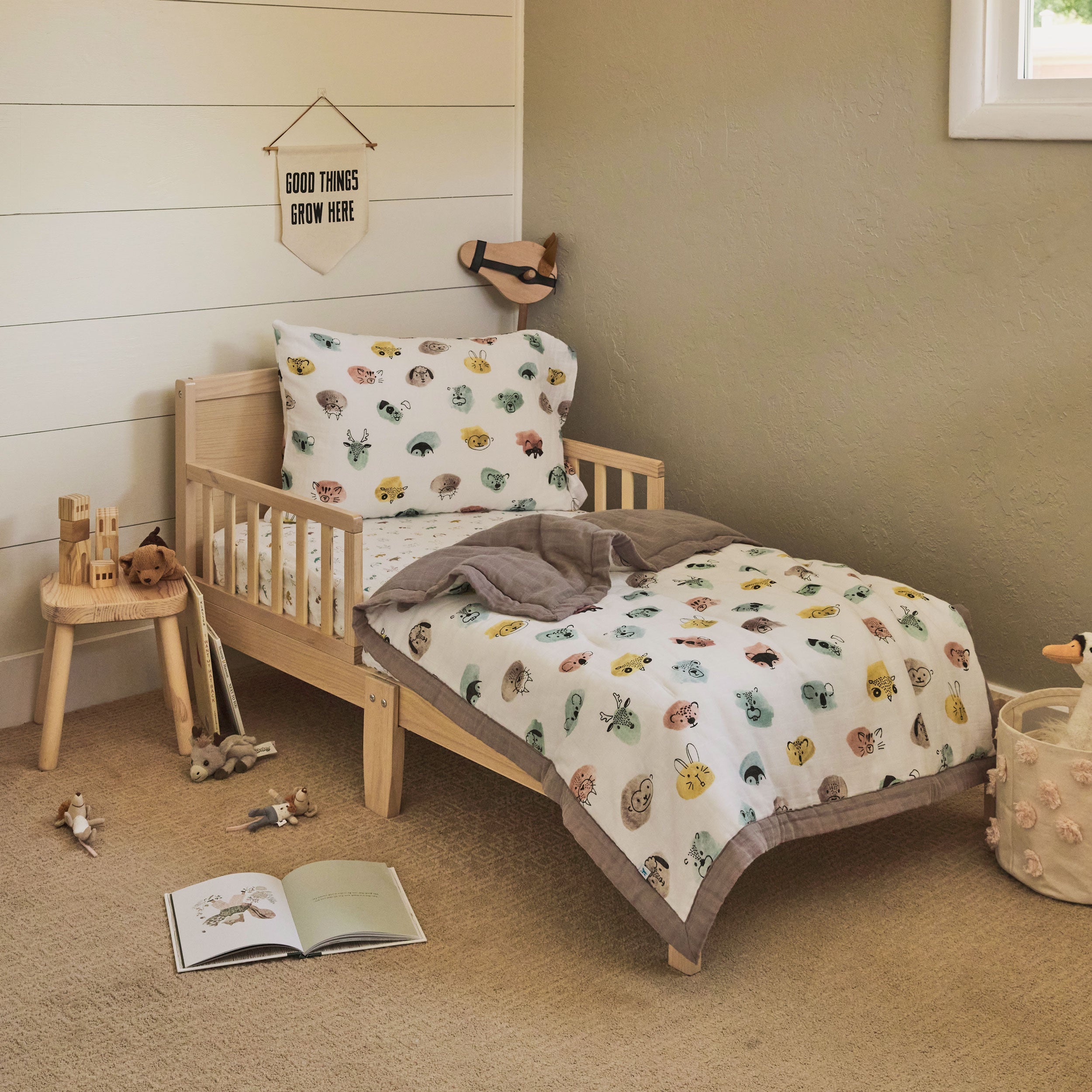 Cotton Muslin Toddler Bedding 3 Piece Set - Watercolor Critters