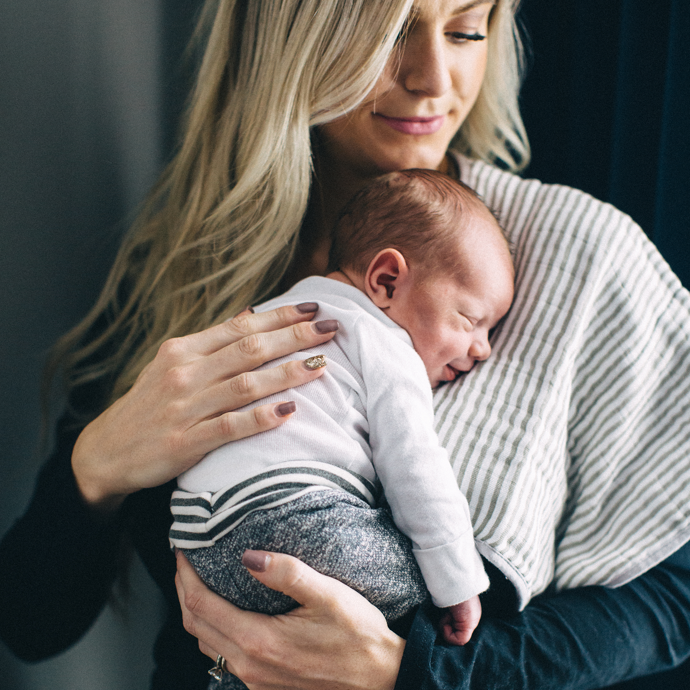 Cotton Muslin Burp Cloth - Grey Stripe