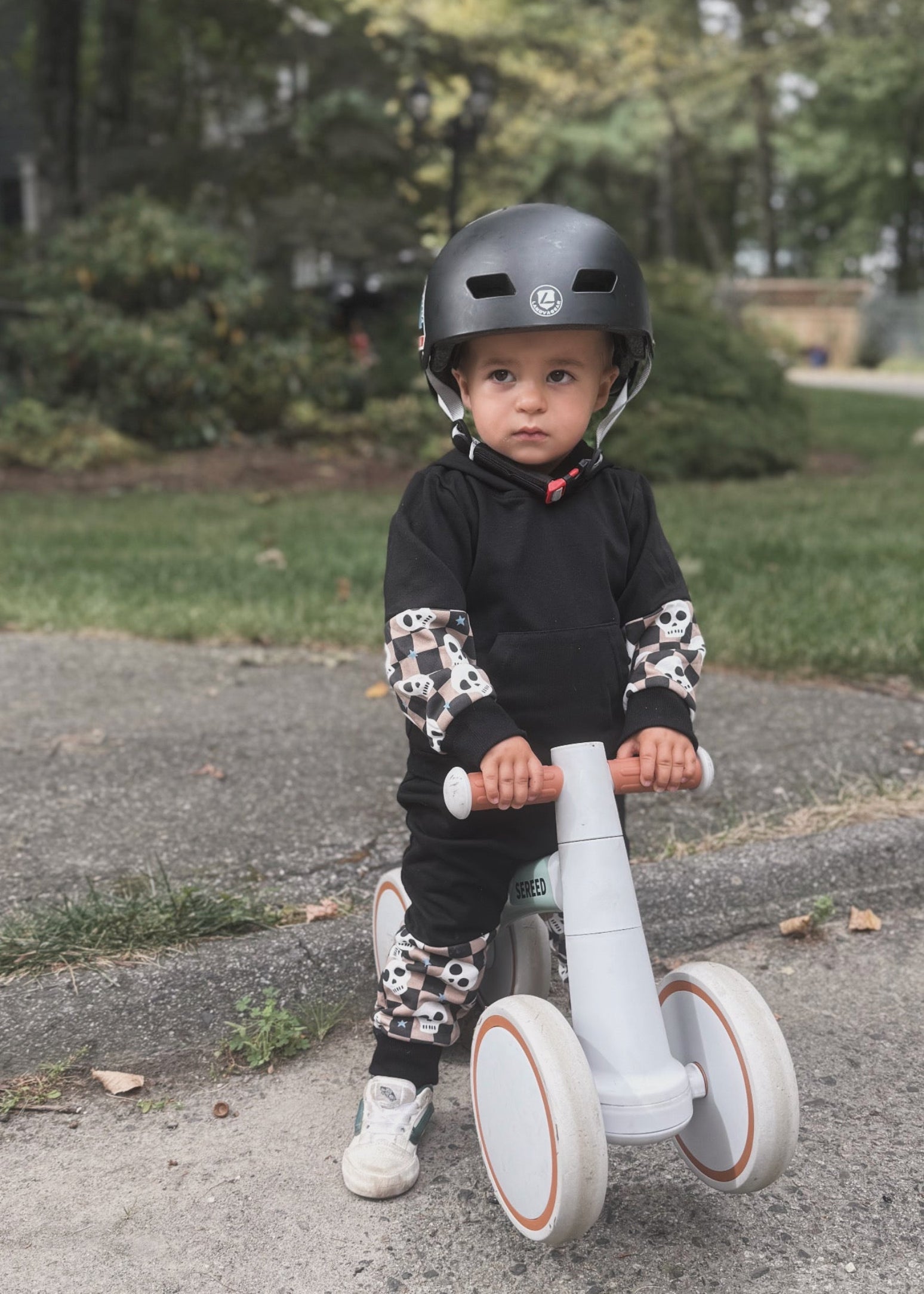 Toddler Halloween Jogger Set | Spooky Skulls