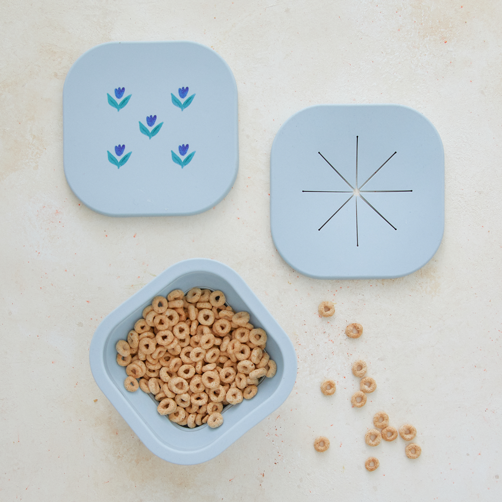 Silicone Collapsible Snack Bowl Wildflower Chambray Blue