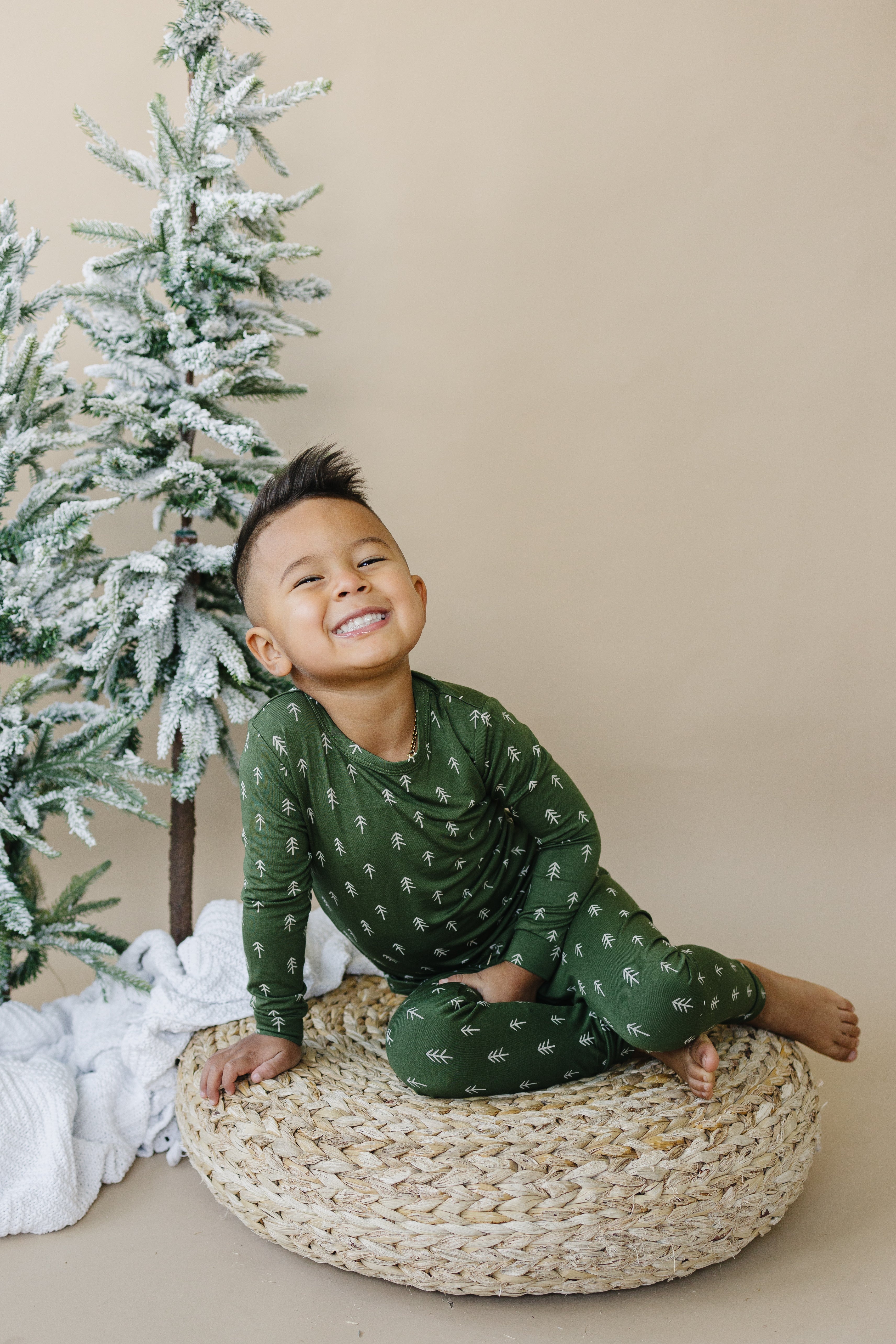 Evergreen Dreams 2pc Bamboo Pajamas *sizes 0/3 Through 6/12 Months Left
