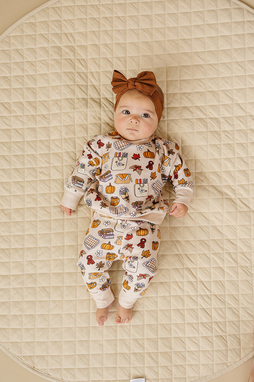 Jogger Set | Fall Picnic