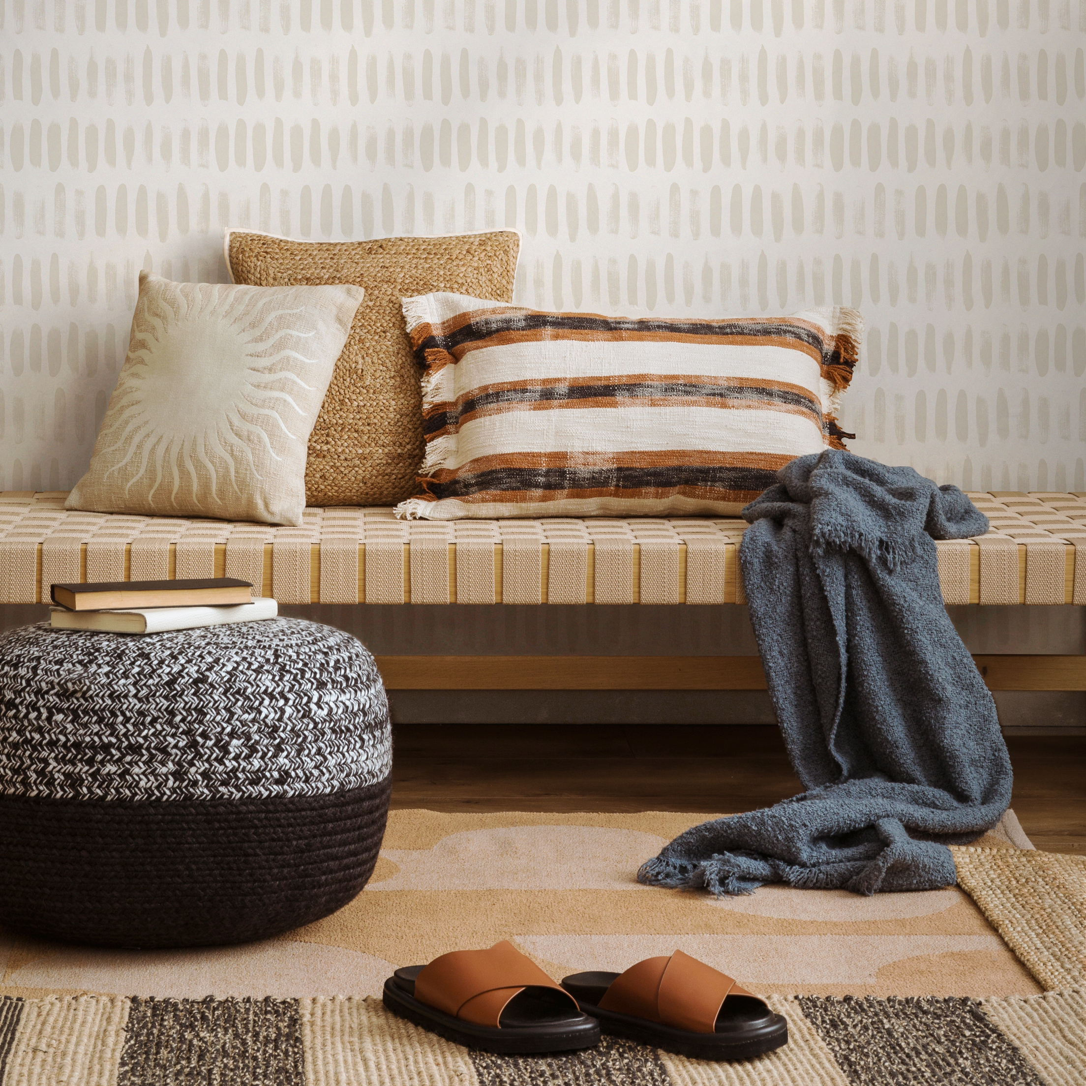 Abstract Wallpaper With Painted Brush Strokes In Sand And Cream - Zade