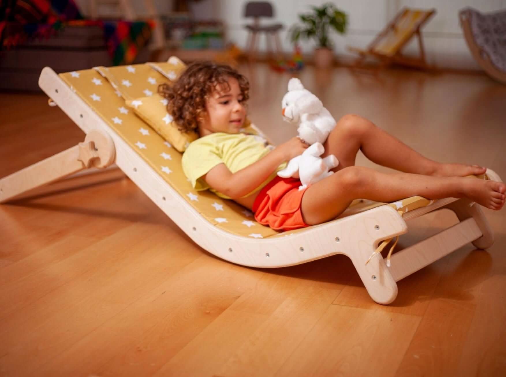 Adjustable Lounge Chair With Comfy Pad For Kids