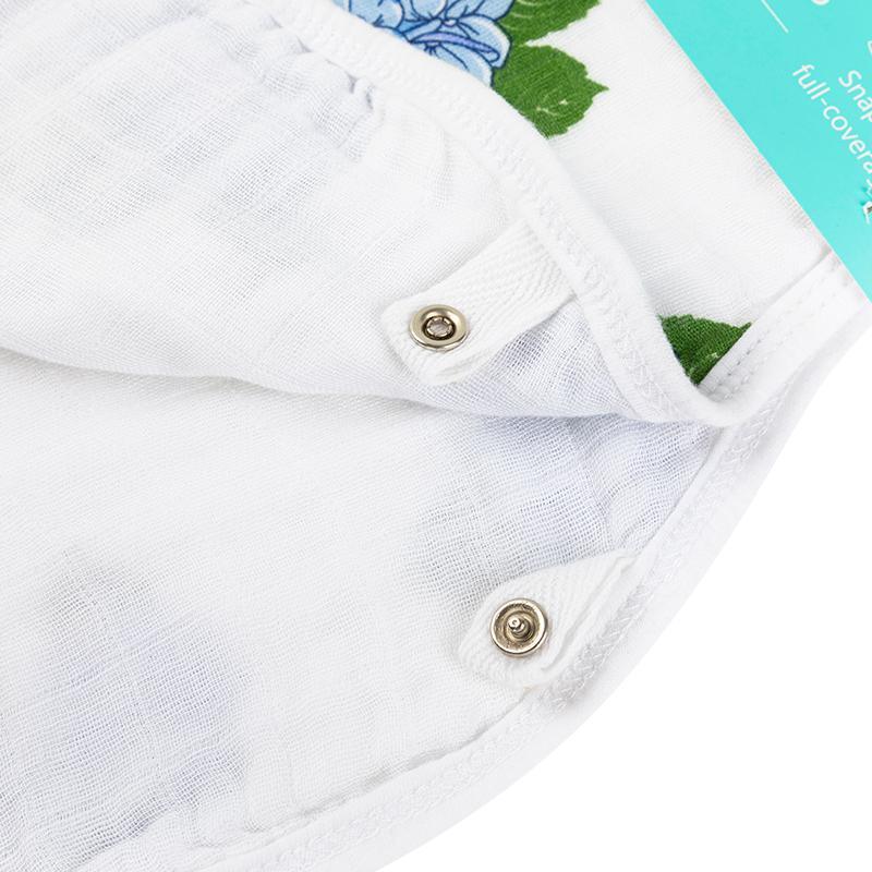 Gift Set: Hydrangeas Baby Muslin Swaddle Blanket And Burp Cloth/bib Combo