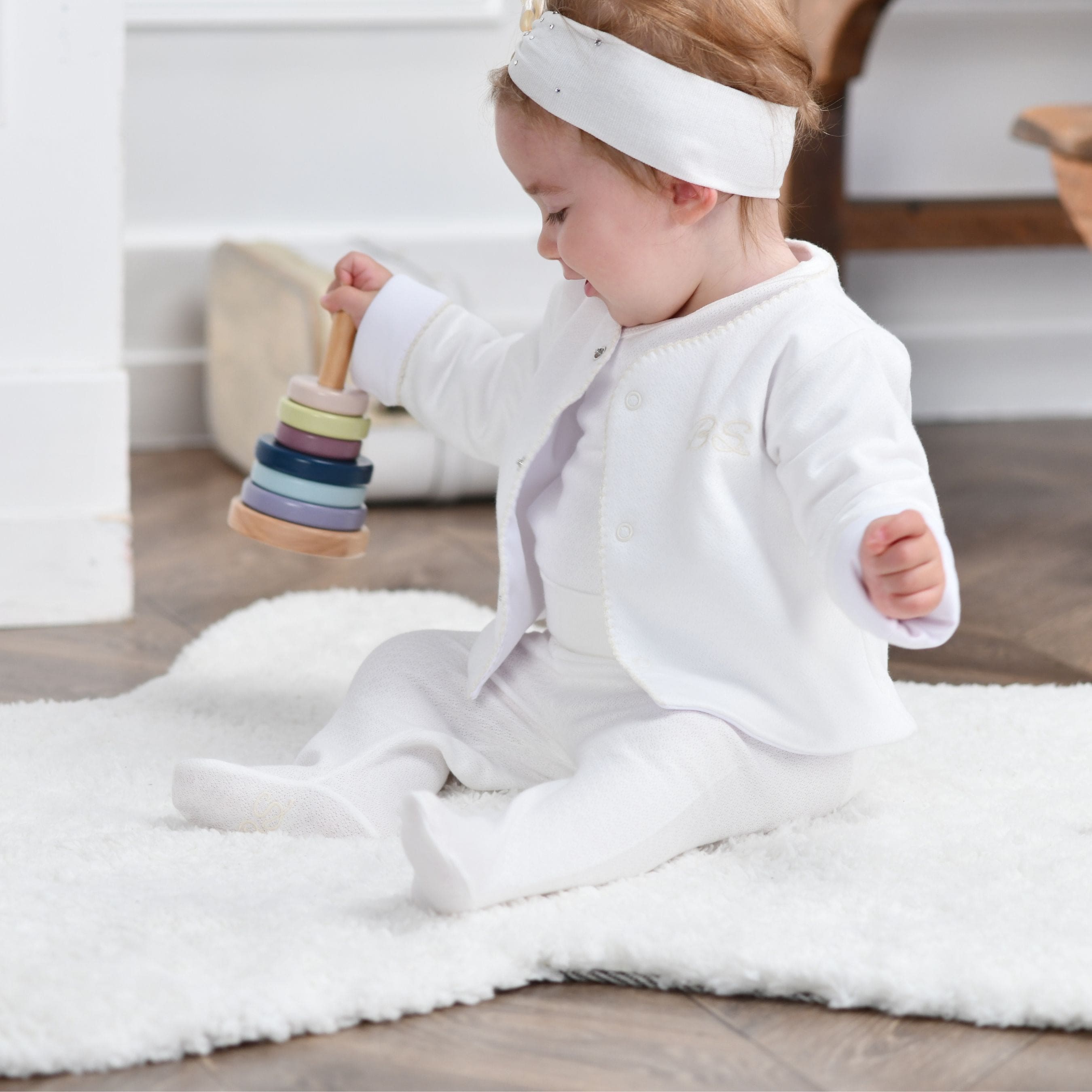 Essentials | Baby White Cardigan & Leggings Set (5)