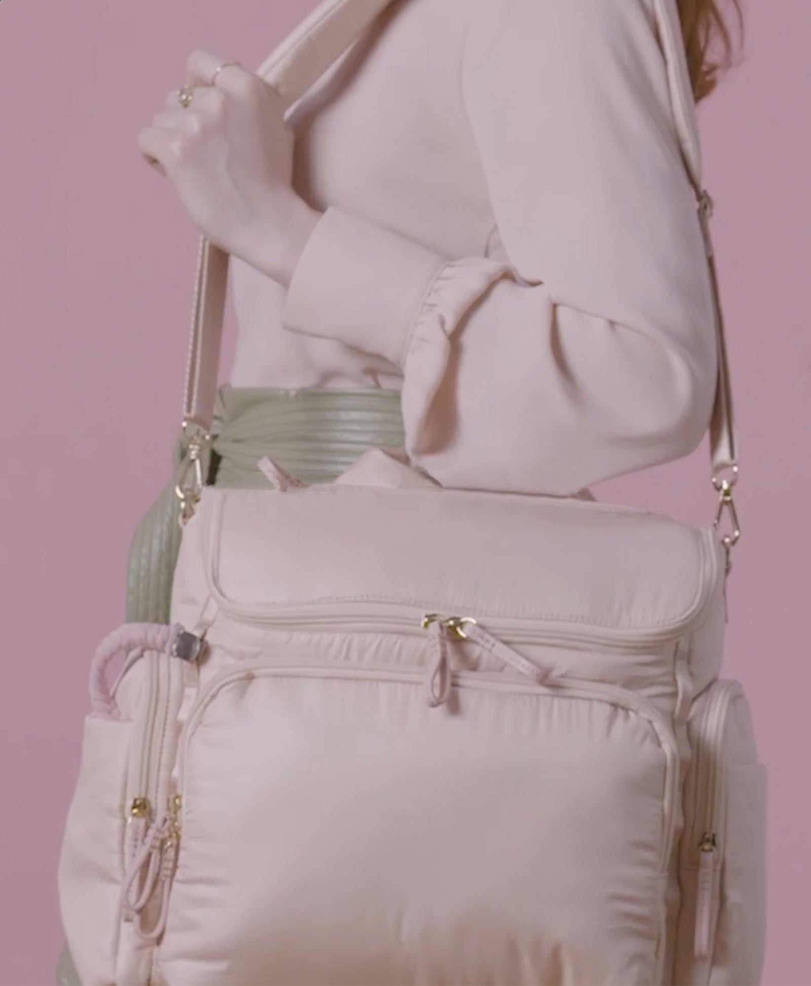 Caraa Baby Bag Nylon Medium in Clay