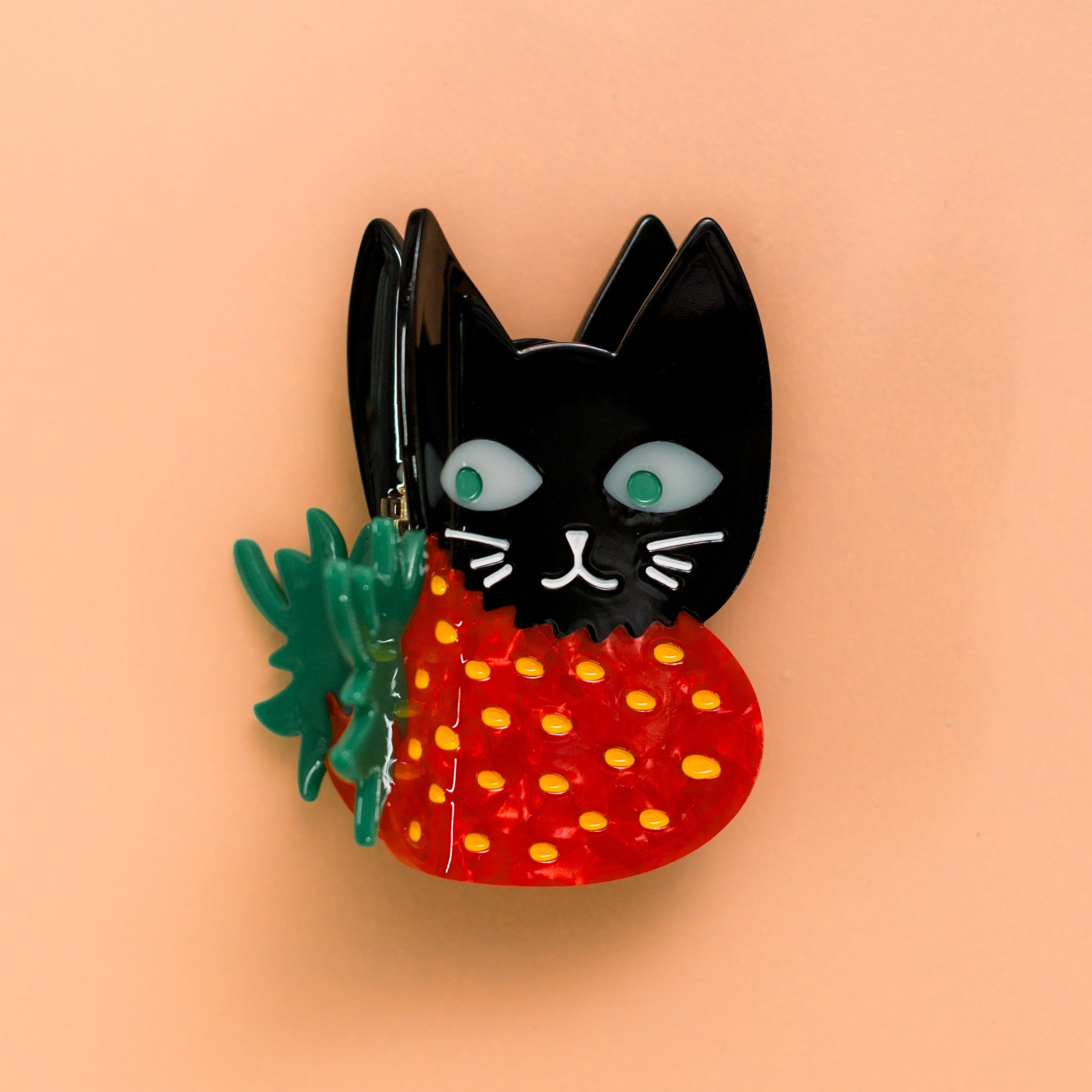 Strawberry Cat Claw