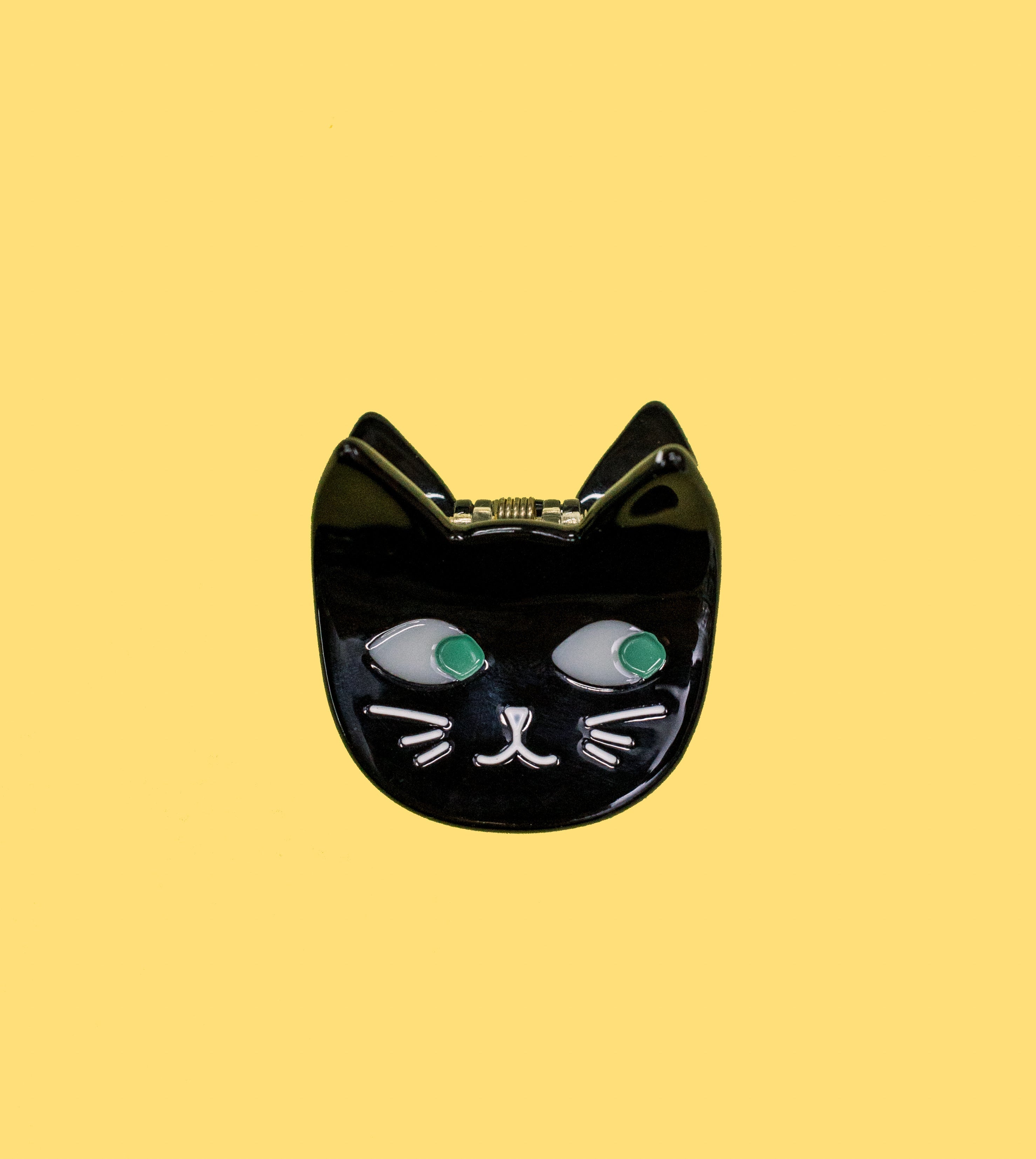 Black Cat Claw