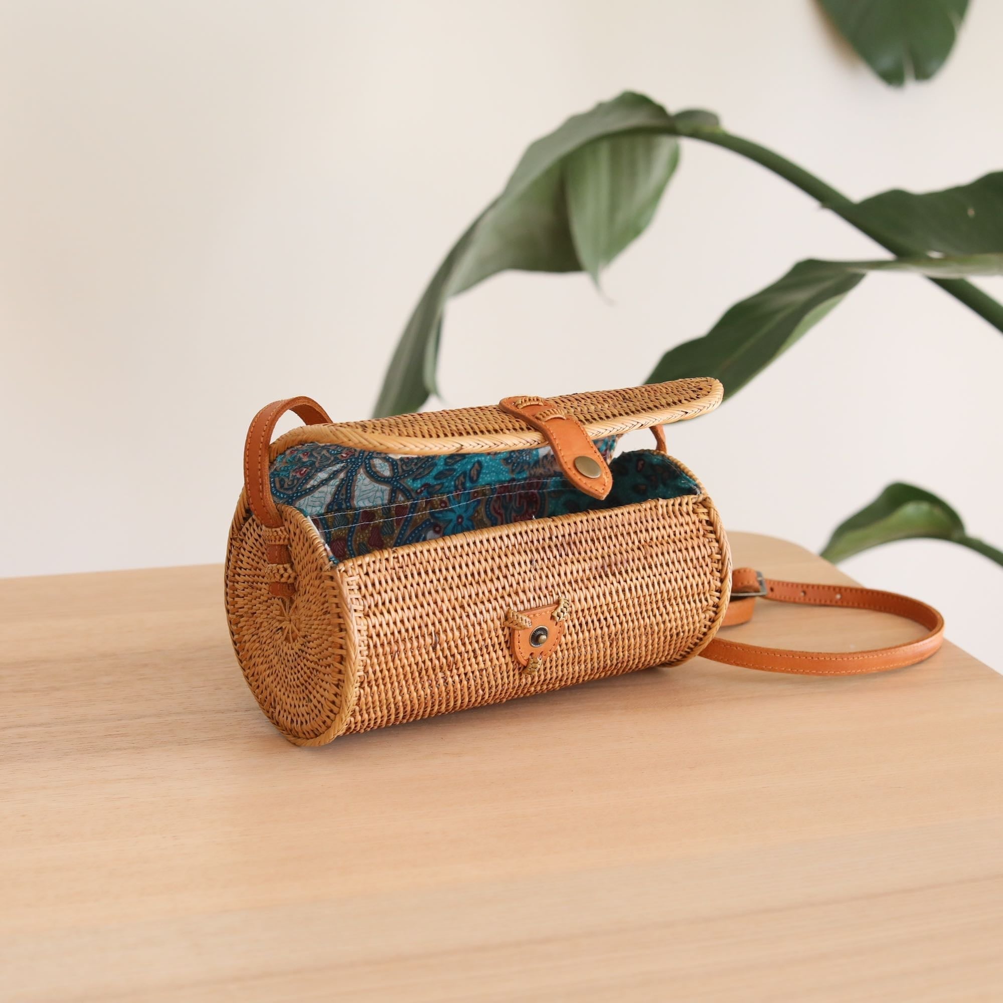 Bali Rattan Crossbody Bag - Tapang