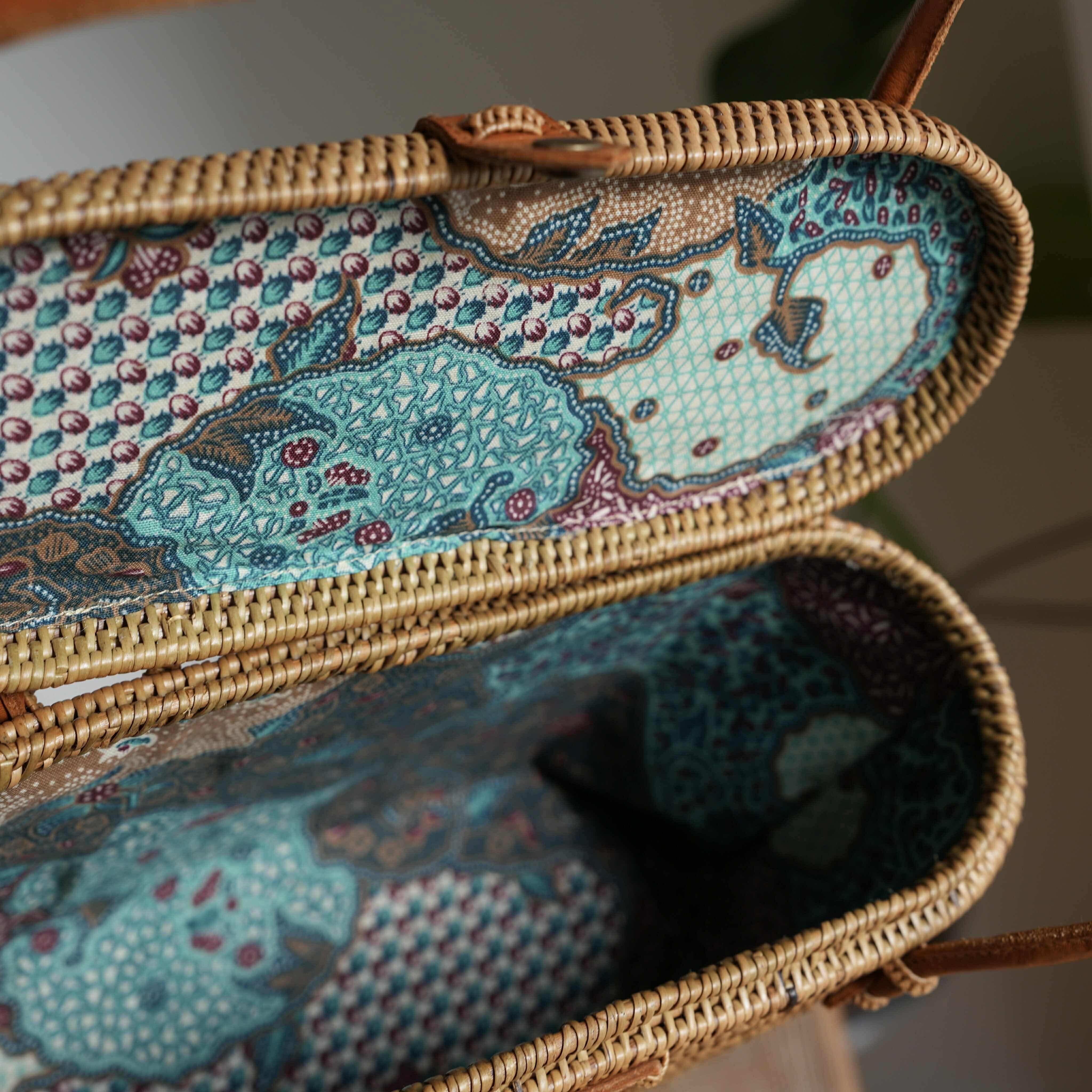 Bali Rattan Handbag - Capri