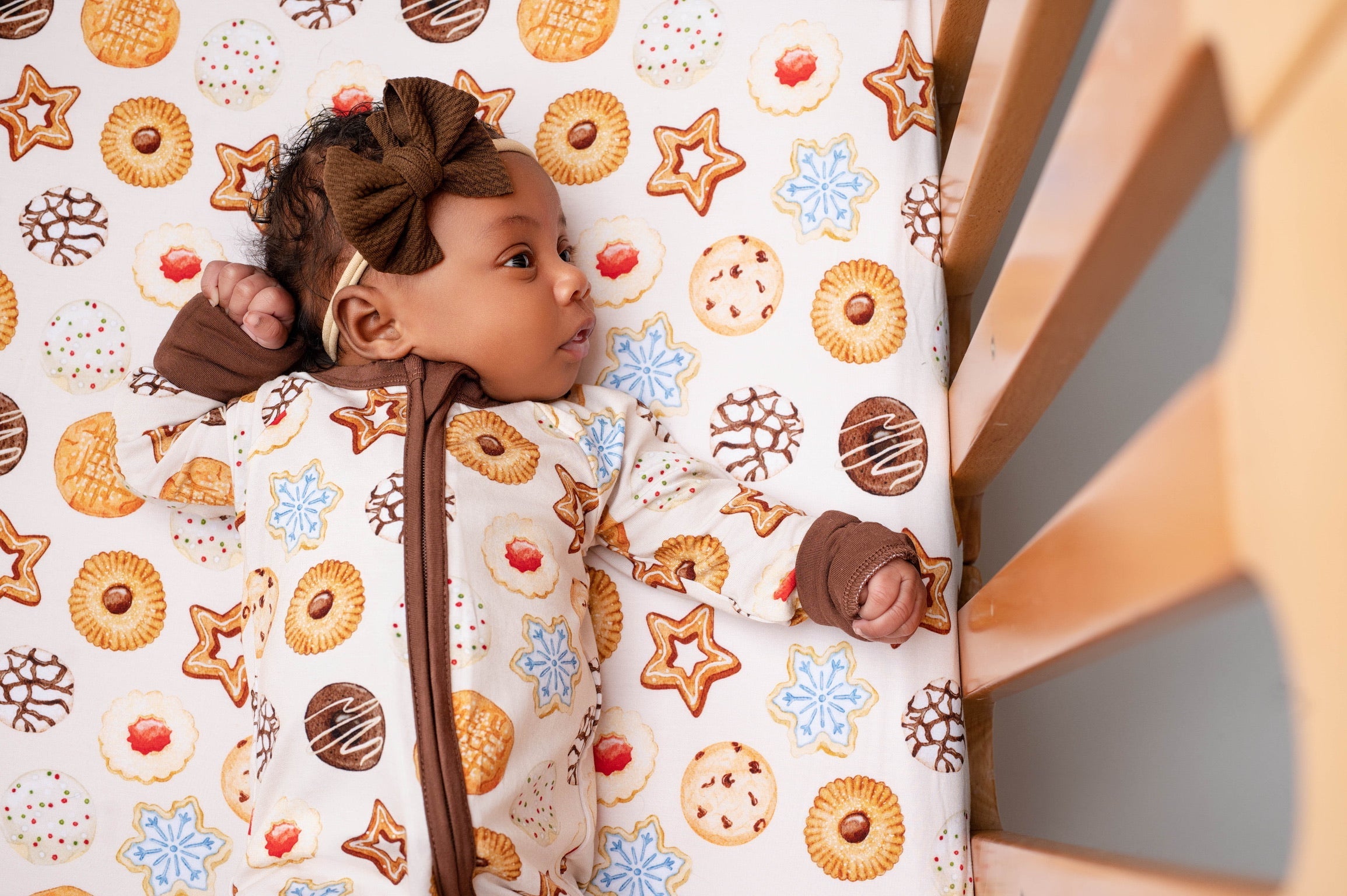 Cookie Swap | Bamboo Crib Sheet