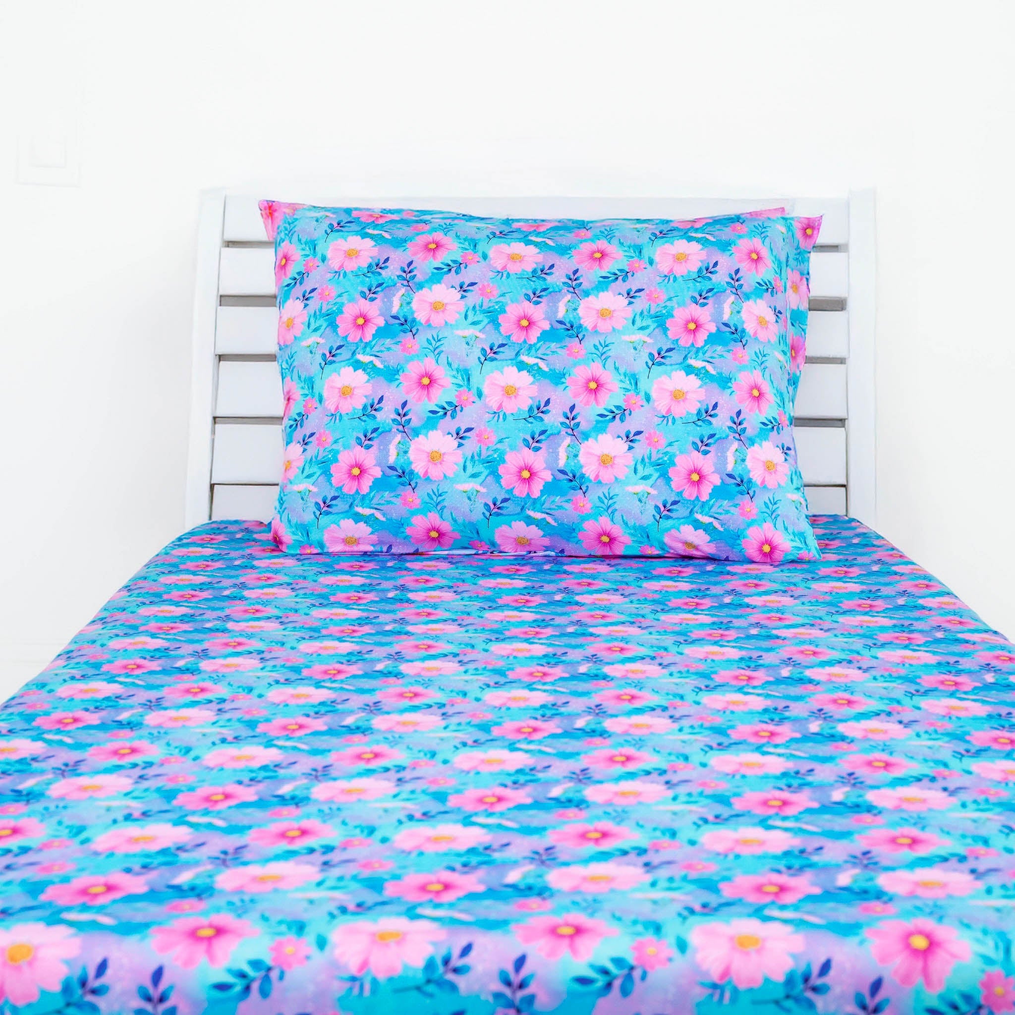 Dreamy Cosmos | Twin Sheet & Two Pillowcase Set