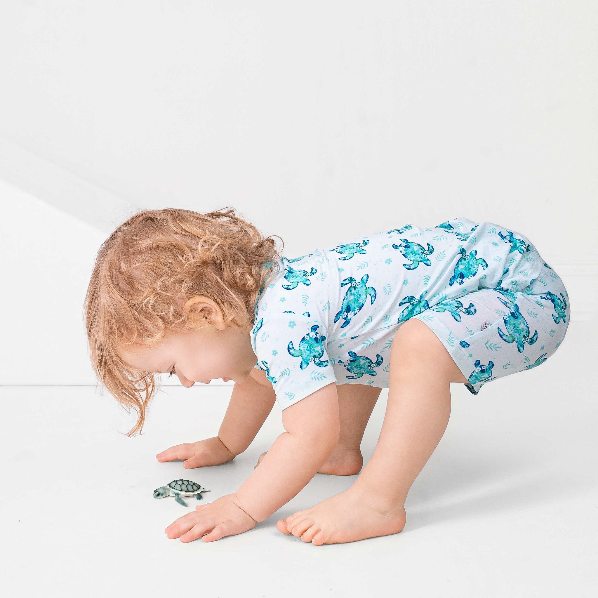 Sea Turtles | Two-piece Bamboo Short Sleeve Toddler & Kids Set