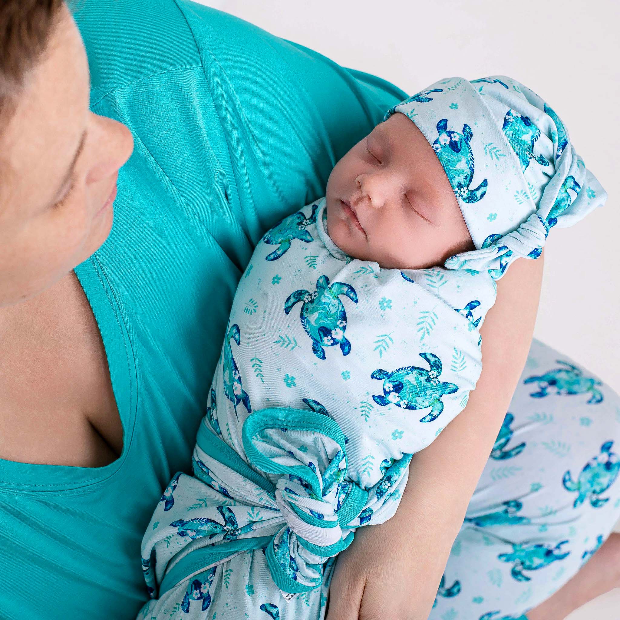 Sea Turtles | Bamboo Newborn Baby Knotted Hat