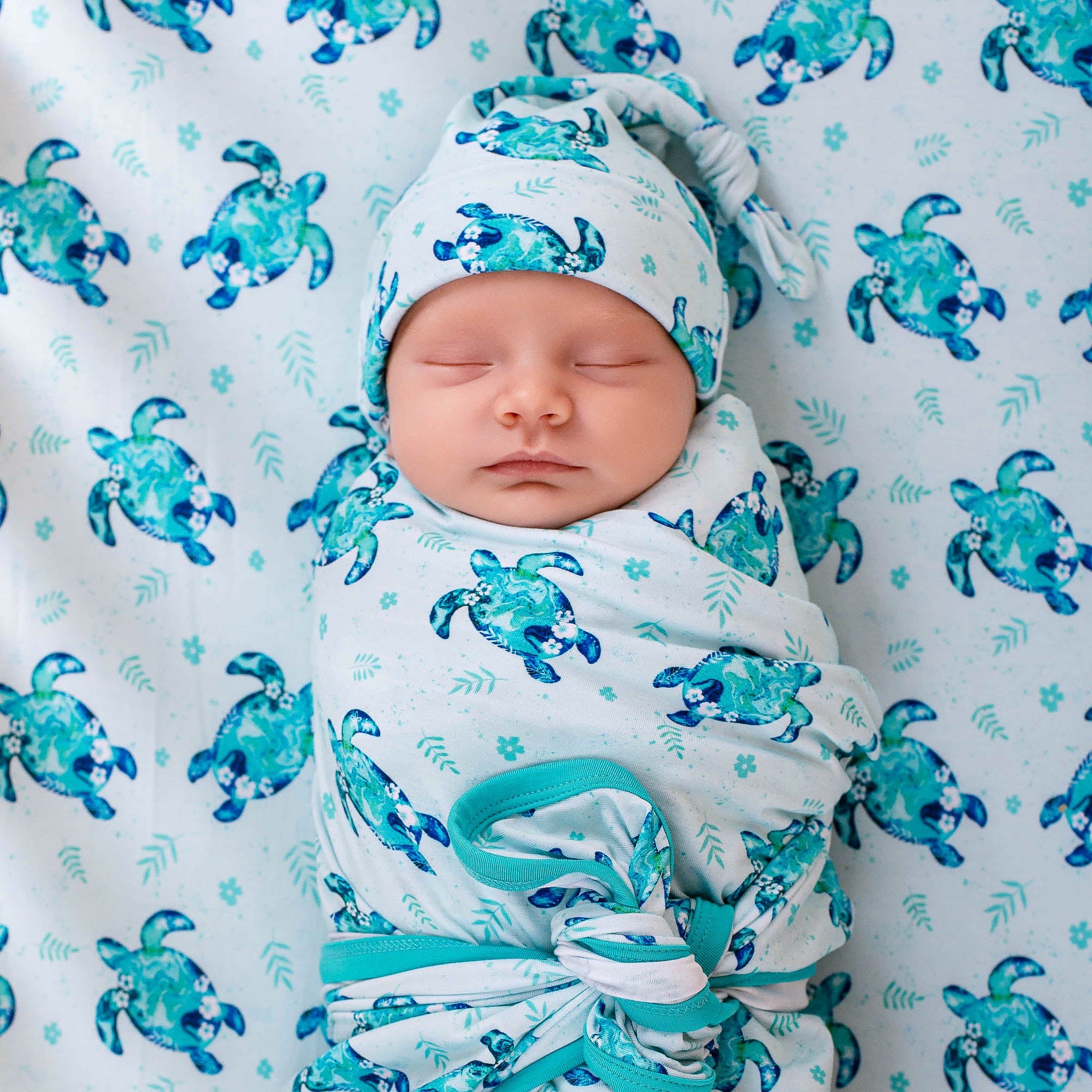 Sea Turtles | Bamboo Newborn Baby Knotted Hat