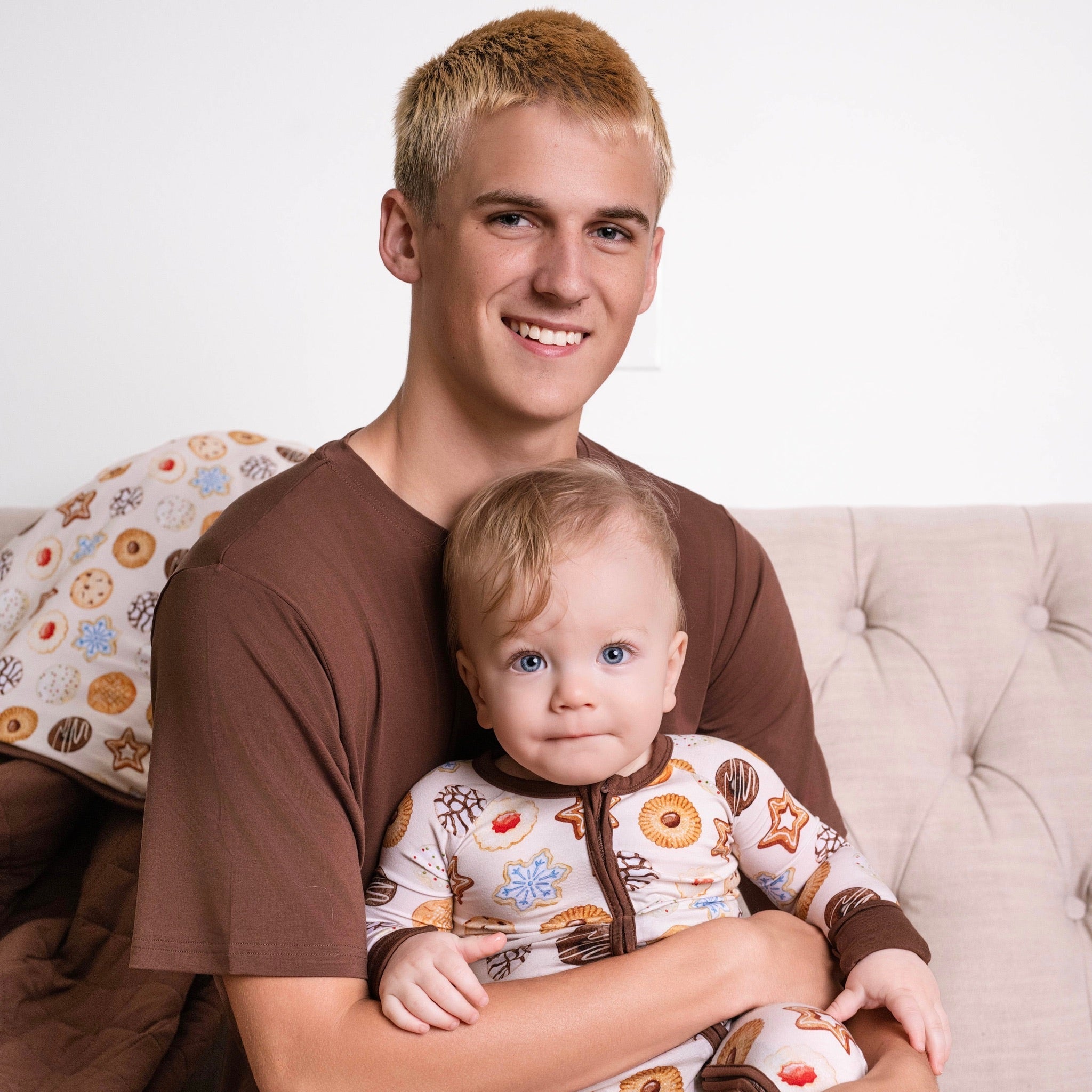 Chocolate | Unisex Adult Bamboo Tee Shirt