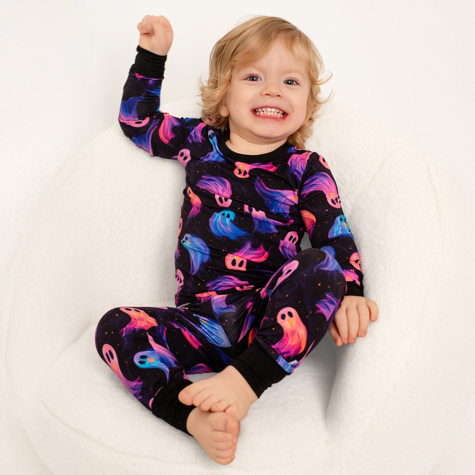 Halloween | Whirling Ghosts | Two-piece Bamboo Long Sleeve Toddler & Kids Pajamas