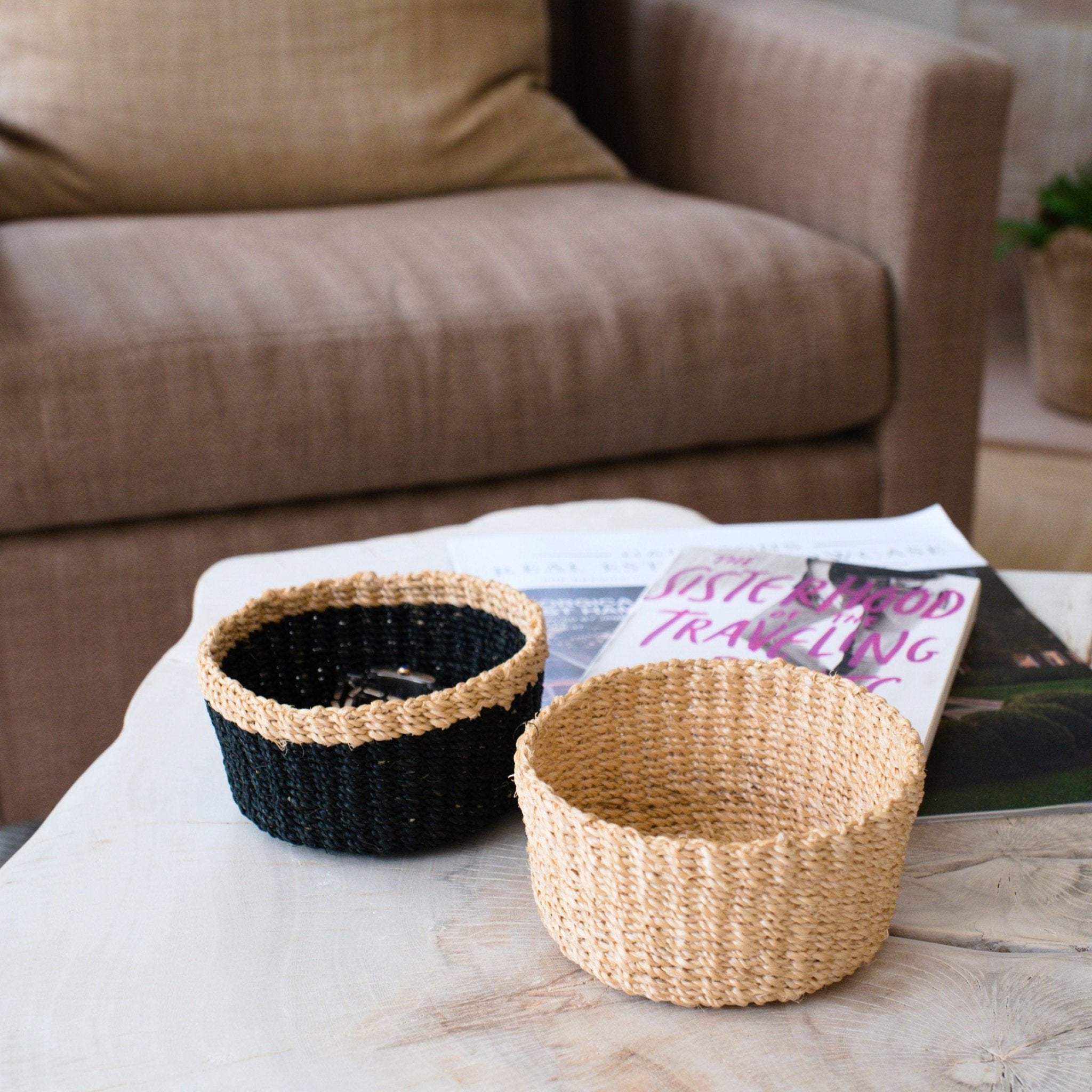 Black Small Round Tray - Mini Trinket Basket | Likhâ