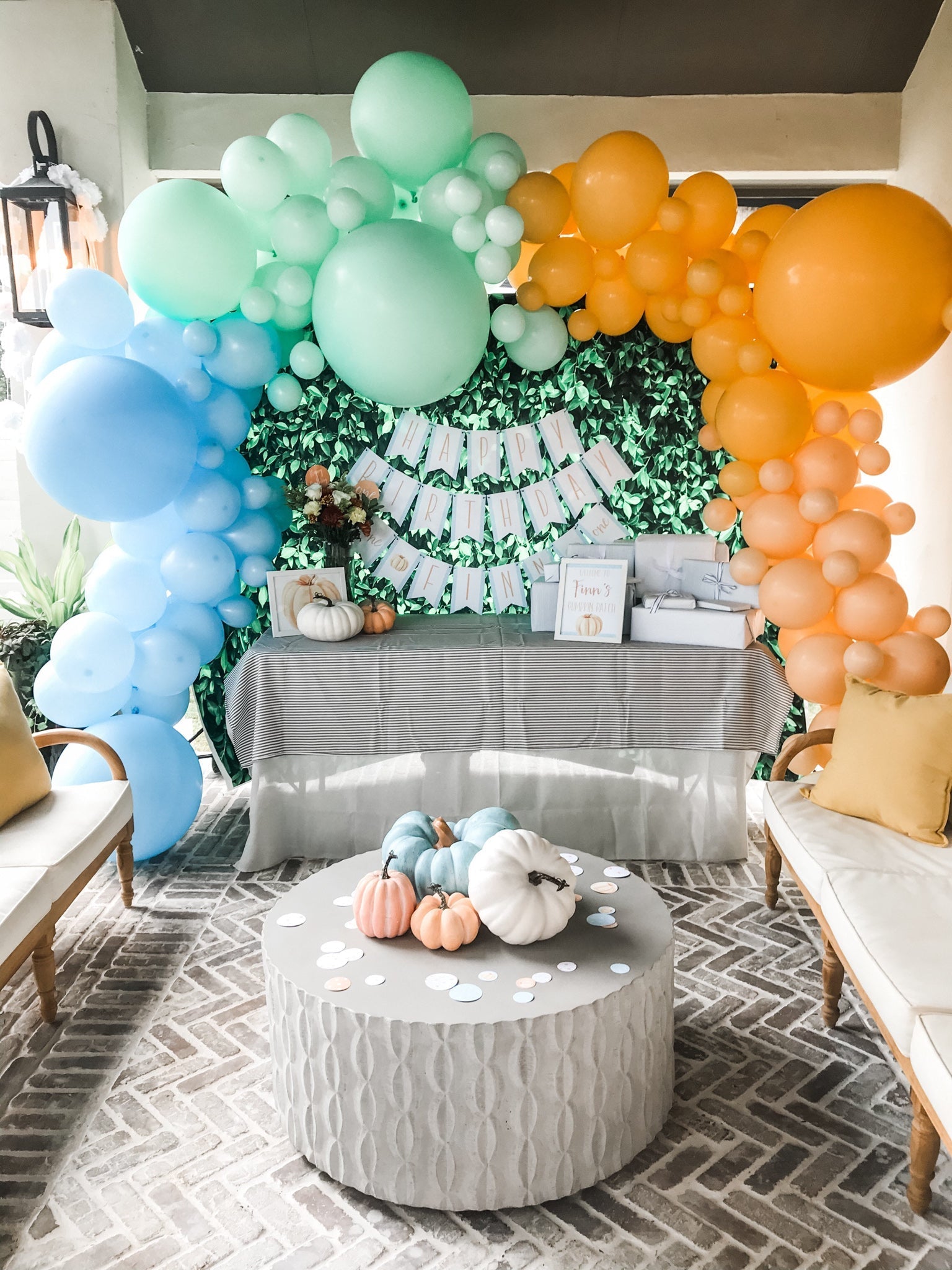 Blue Balloon Garland