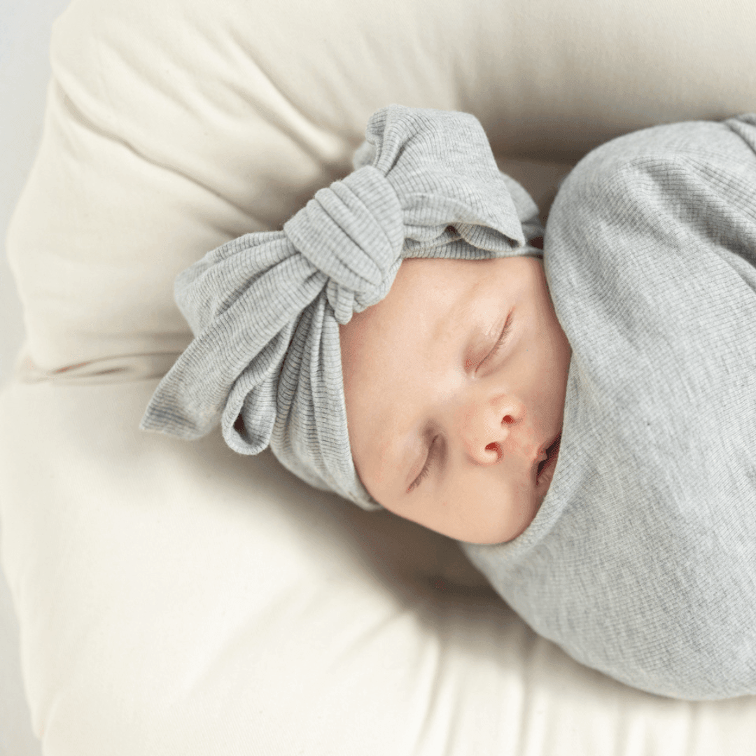 Bow In Gray (ribbed)