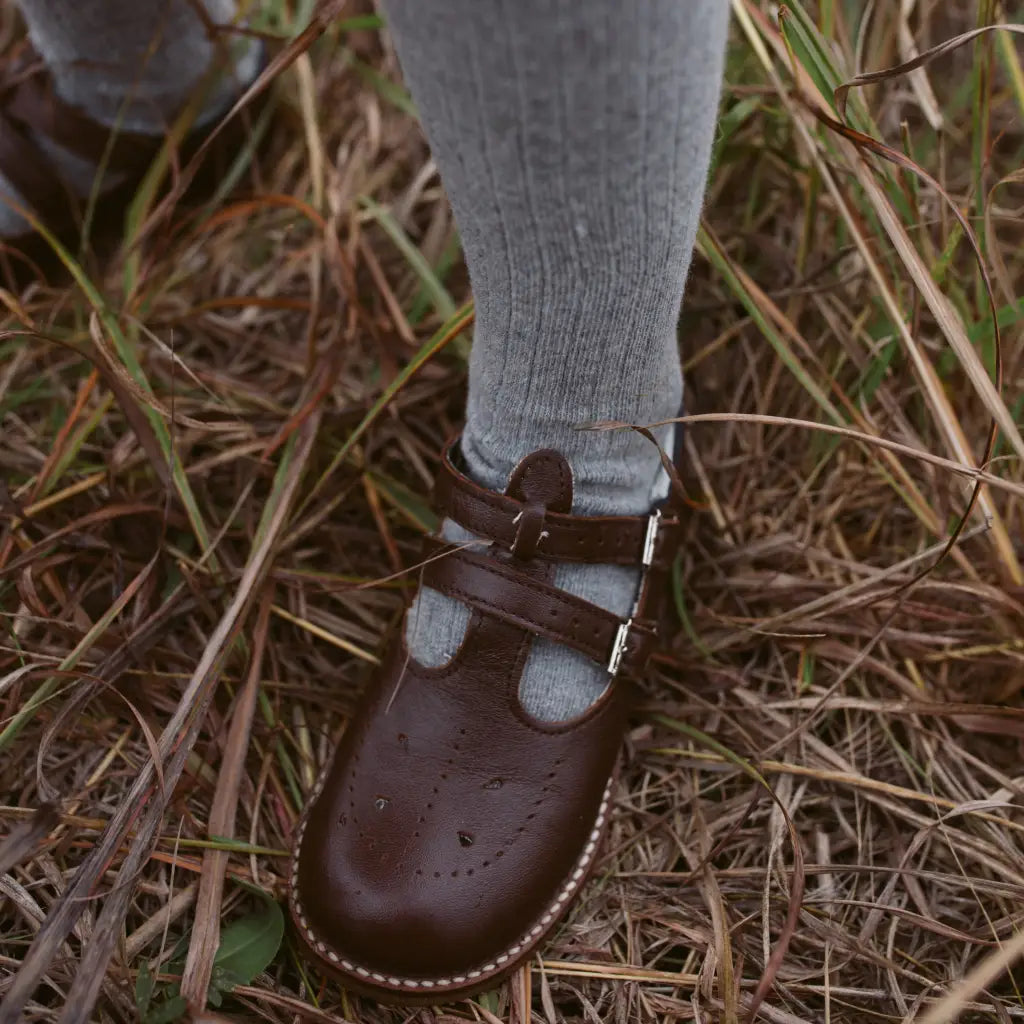 Claire T-strap - Brown