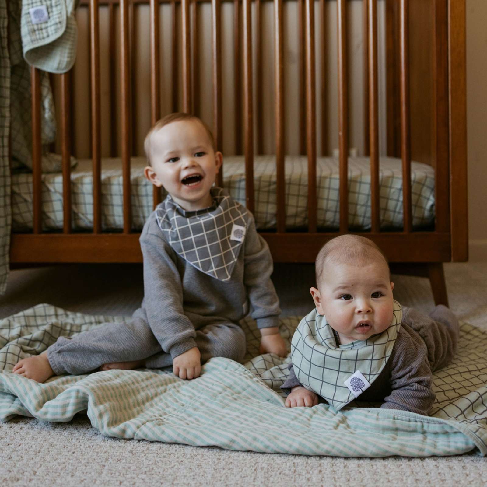Clay Bandana Bib Set (8 Pack)