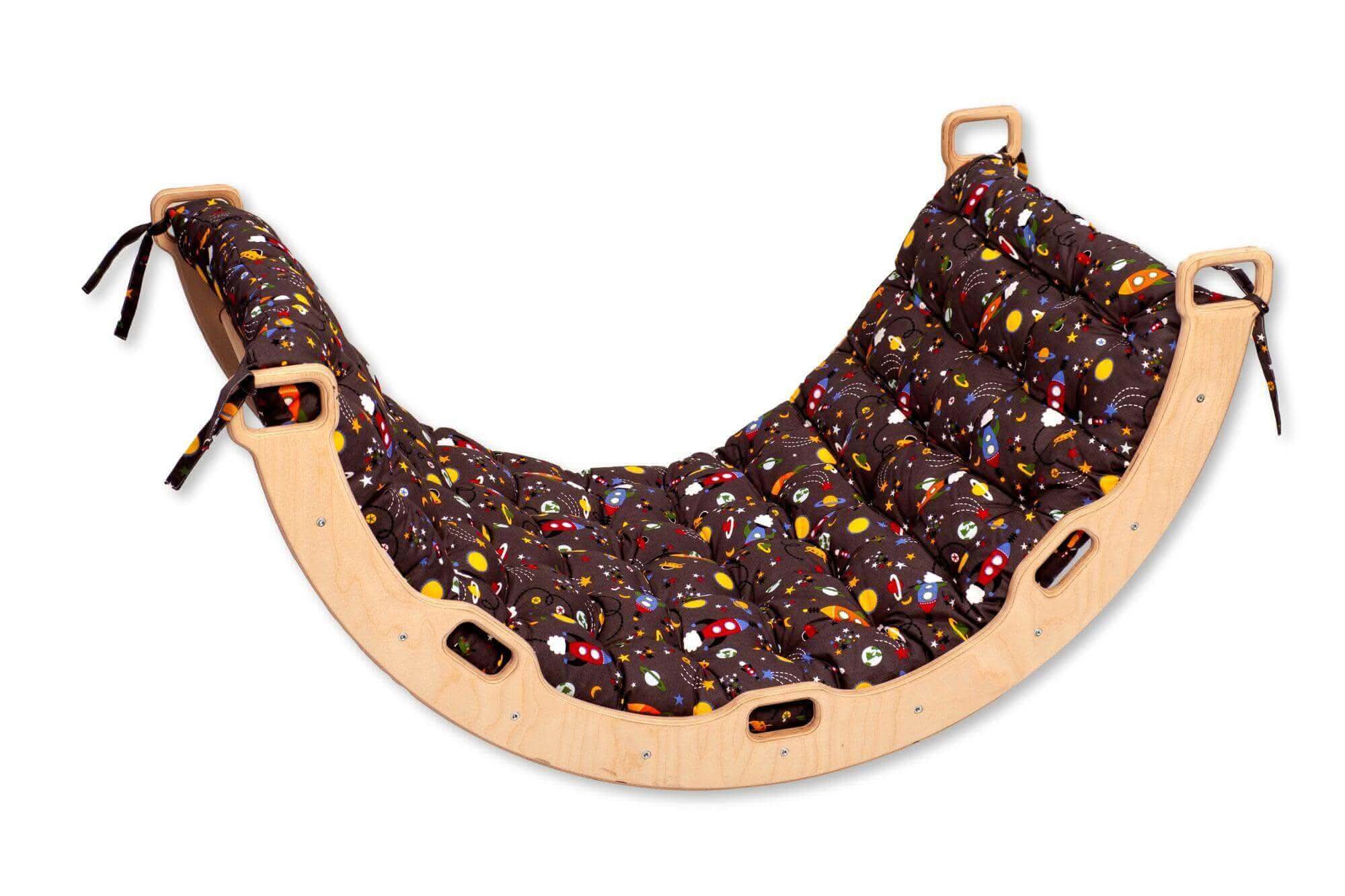 Climbing Arch Rocker With Space Cushion