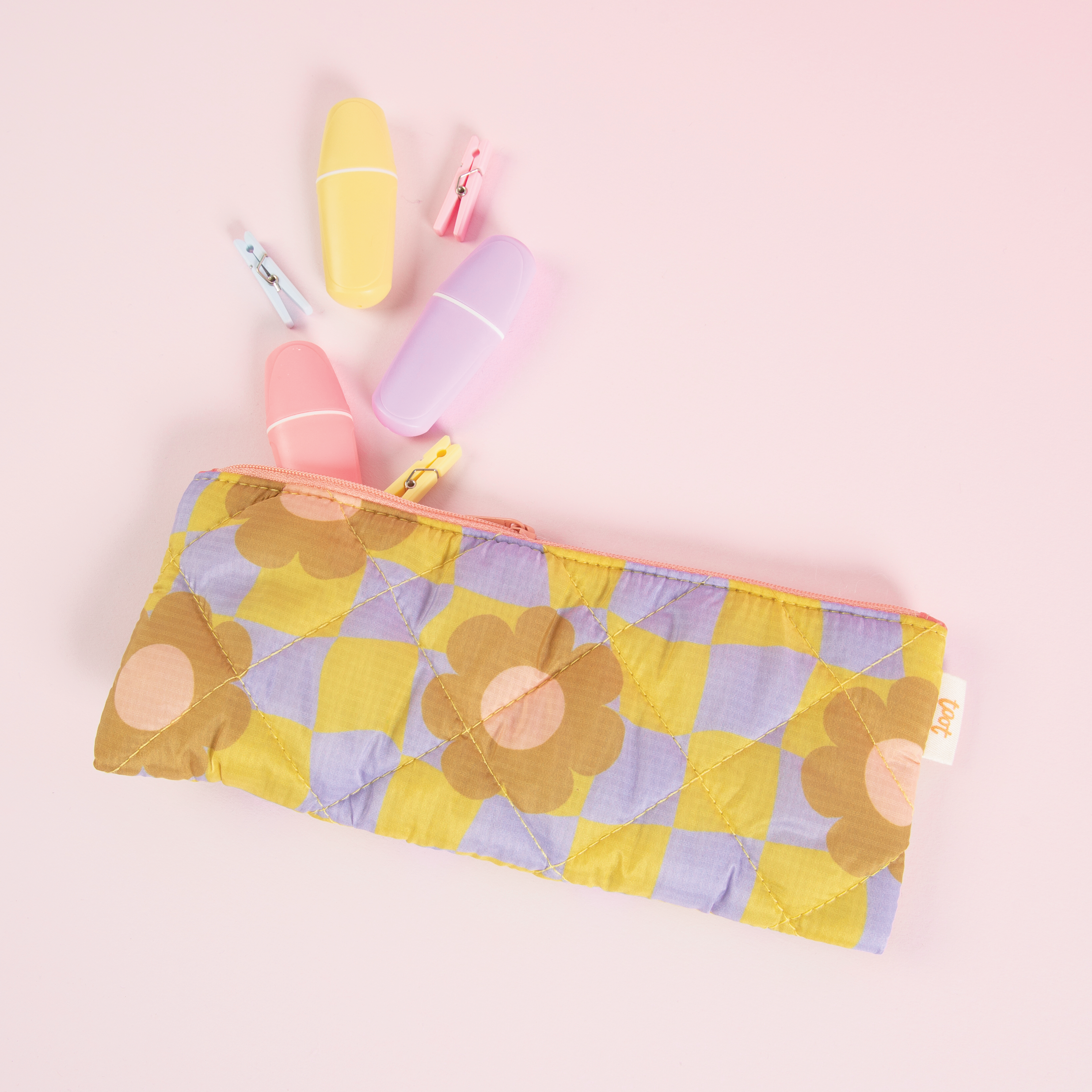 Cool Funky Daisy Puffy Pixie Pouch