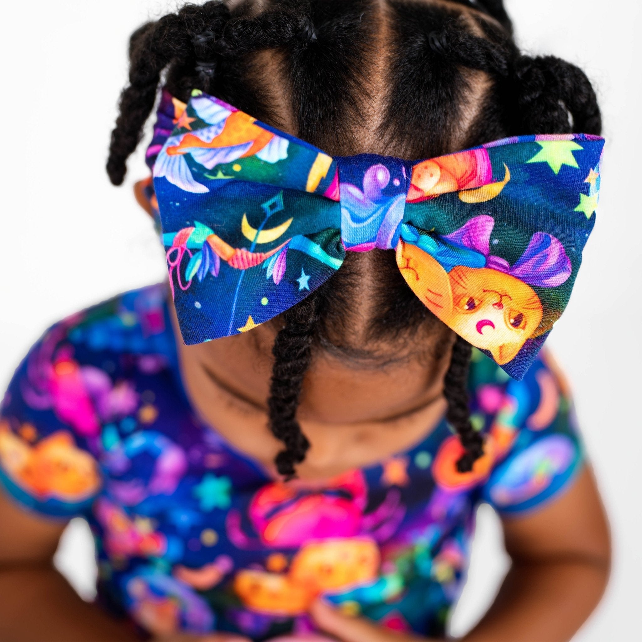 Cosmic Cuddles Zodiac Bow