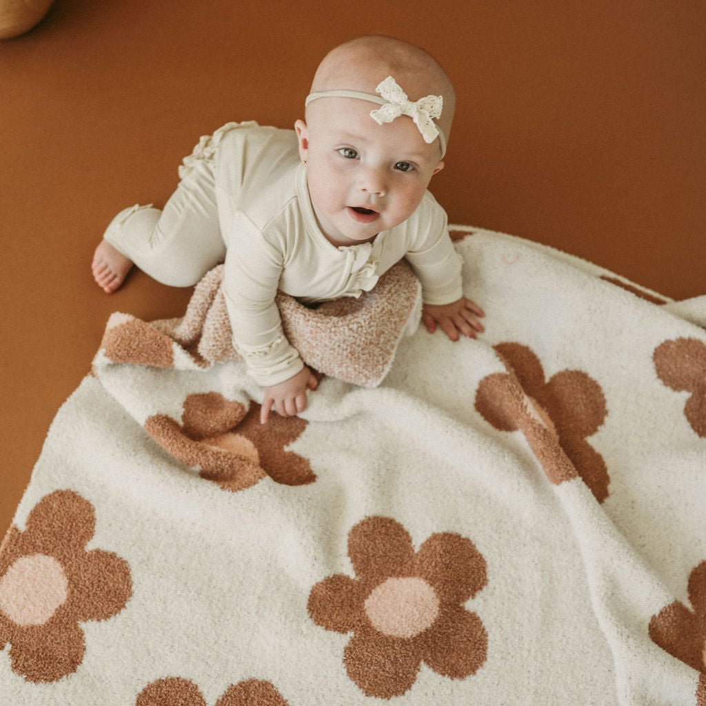 Plush Blanket - Caramel Daisy
