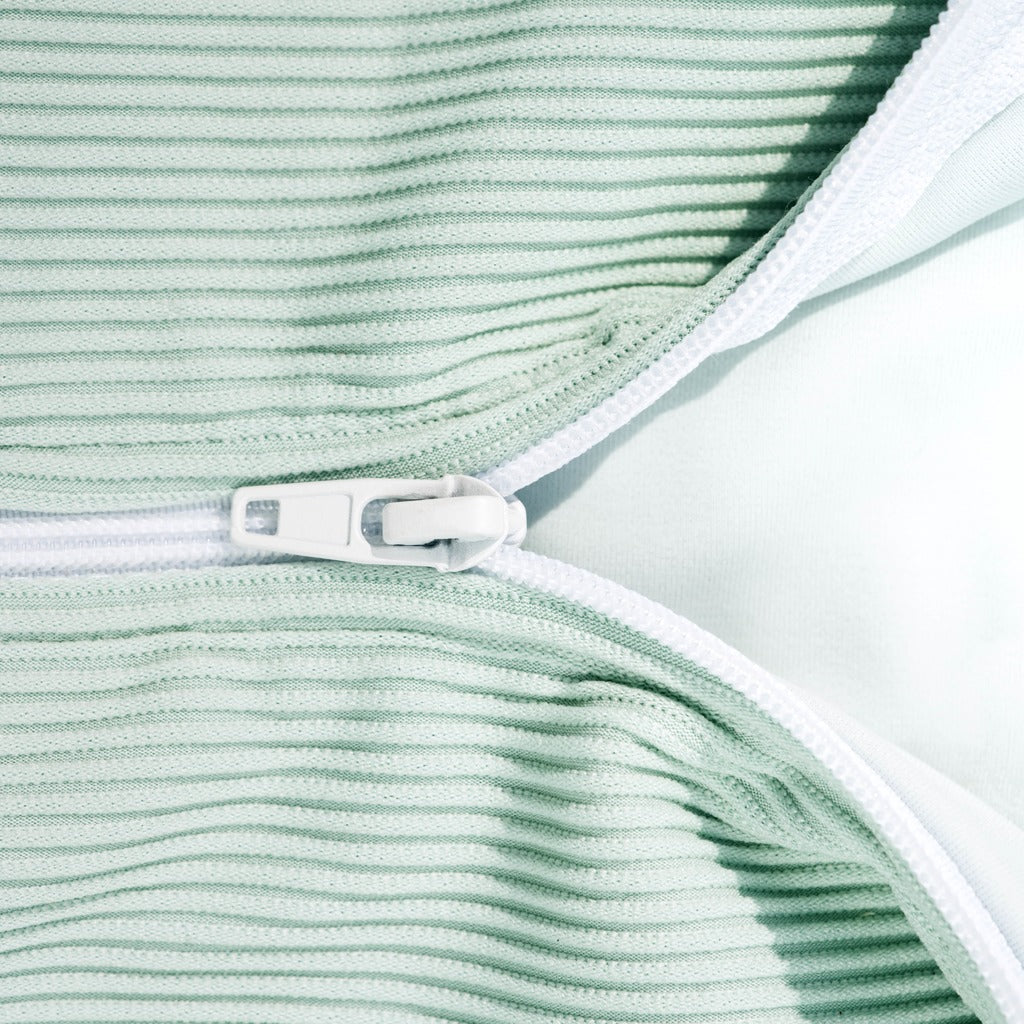 Ribbed Long-sleeve Rash Guard Swimsuit With Shorts · Mint Color