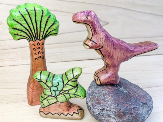 Wooden Jungle Fern Toy