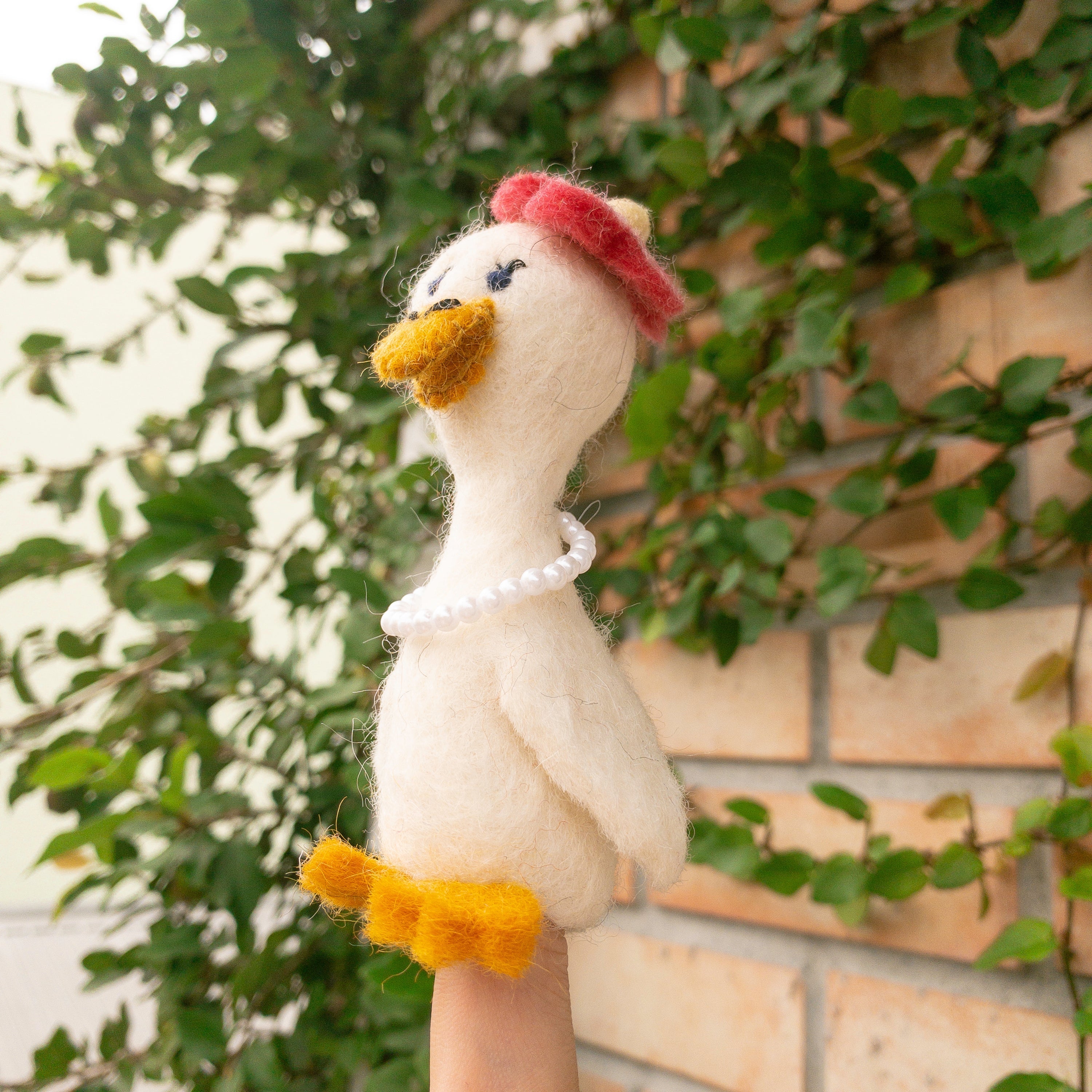 Felt Finger Puppets Set Of 2 - Duck Couple On Honeymoon
