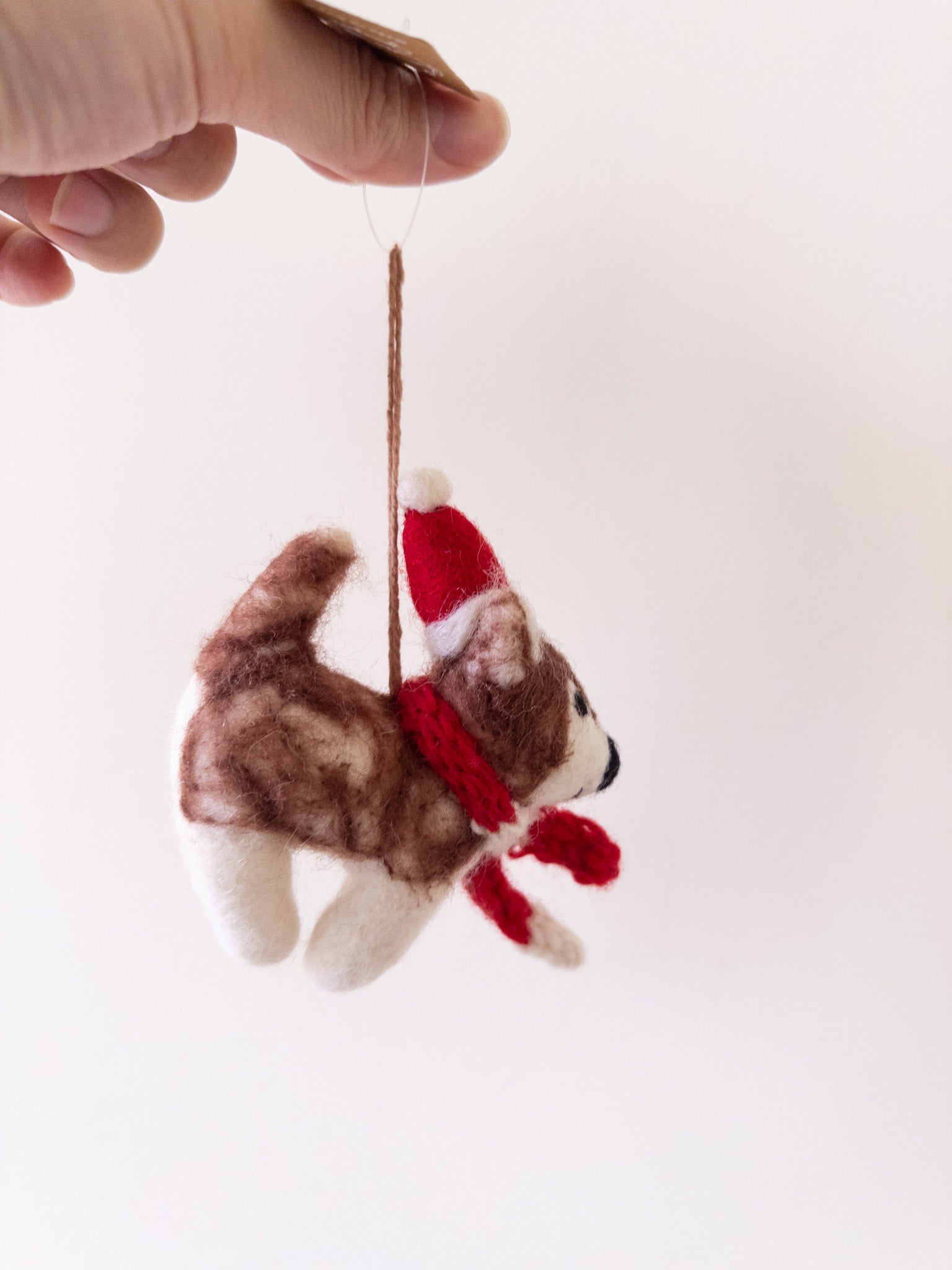 Felt Ornament - Christmas Husky With Red Scarf