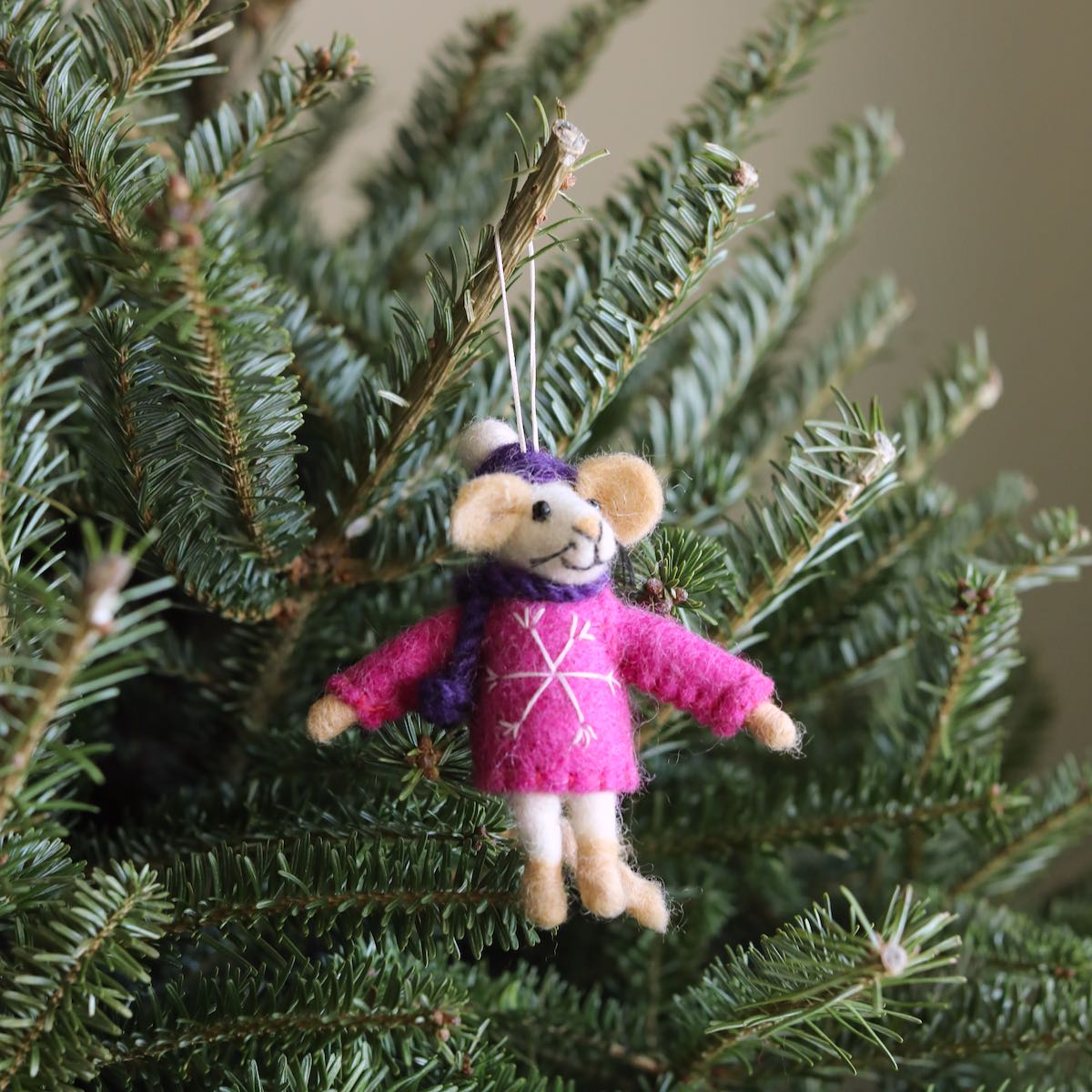 Felt Ornament - Mouse With Scarf / Pink Sweater