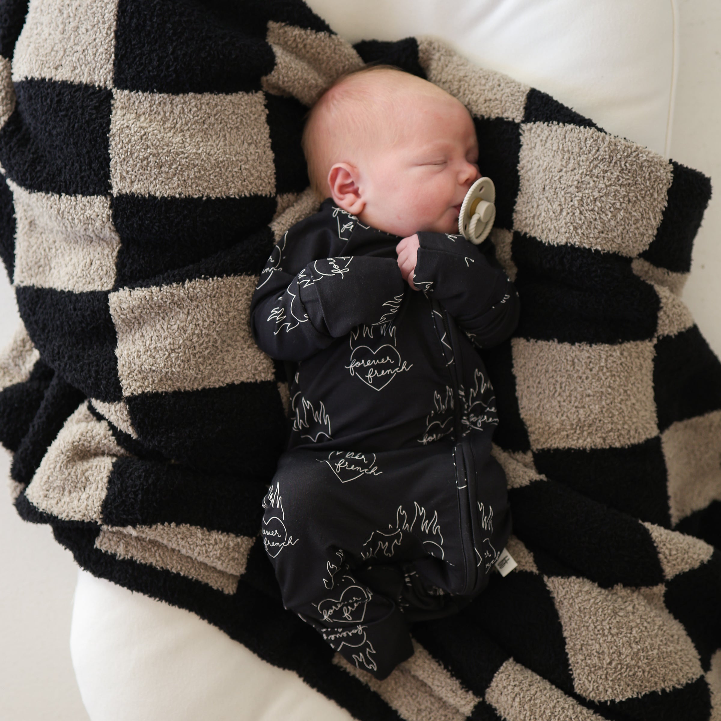 Bamboo Zip Pajamas | Flaming Hearts