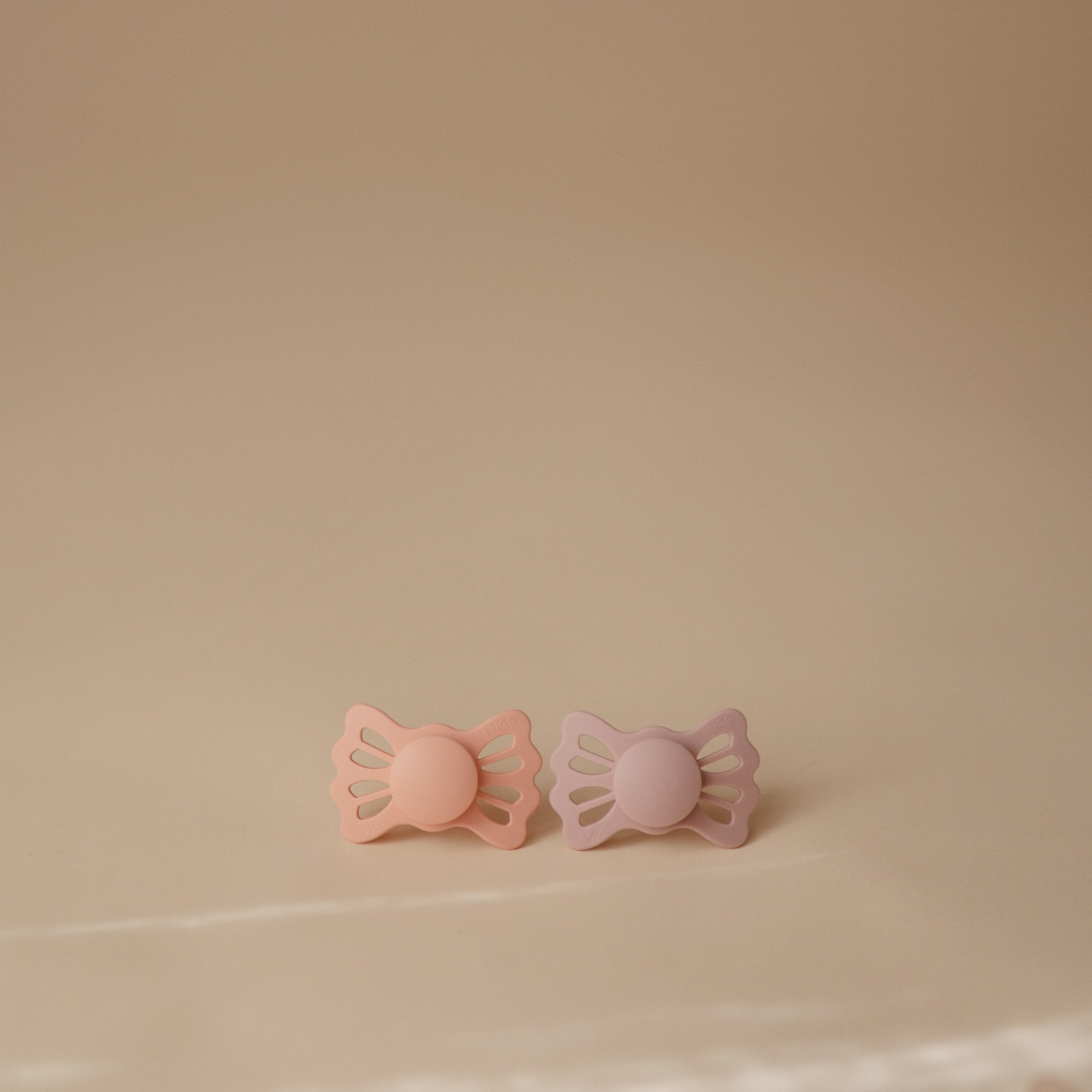 Frigg Lucky Symmetrical Silicone Pacifier 2-pack (6-18 Months)