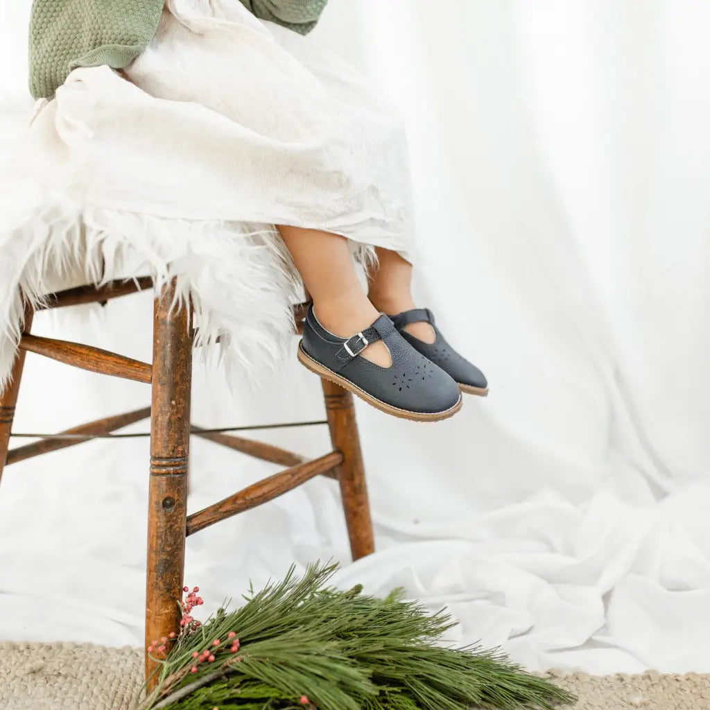 Flora T-strap - Navy