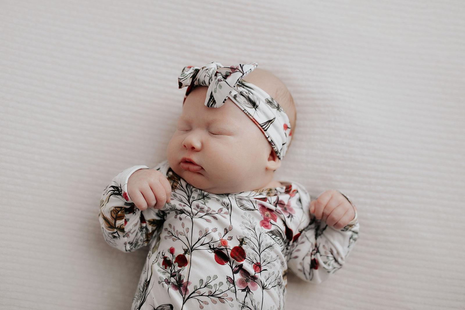 Floral Newborn Knotted Baby Gown