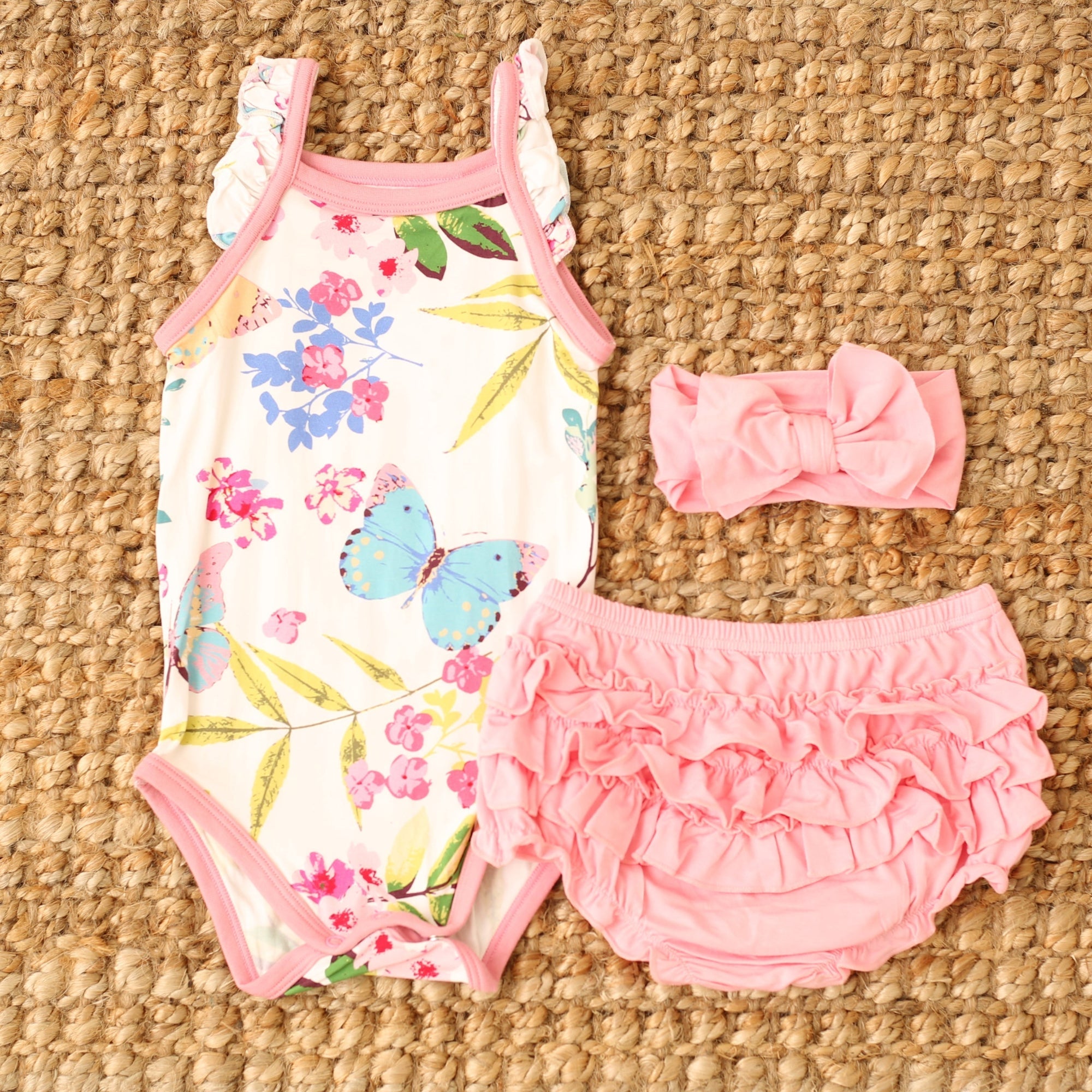 Flutter Babes Ruffle Bloomer Set