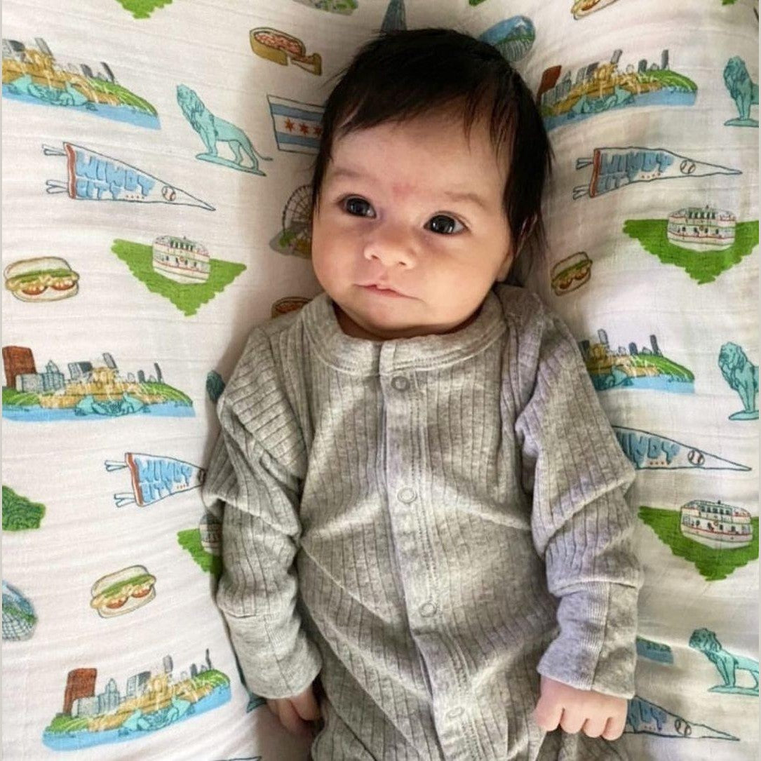 Gift Set: Chicago Baby Muslin Swaddle Blanket And Burp Cloth/bib Combo