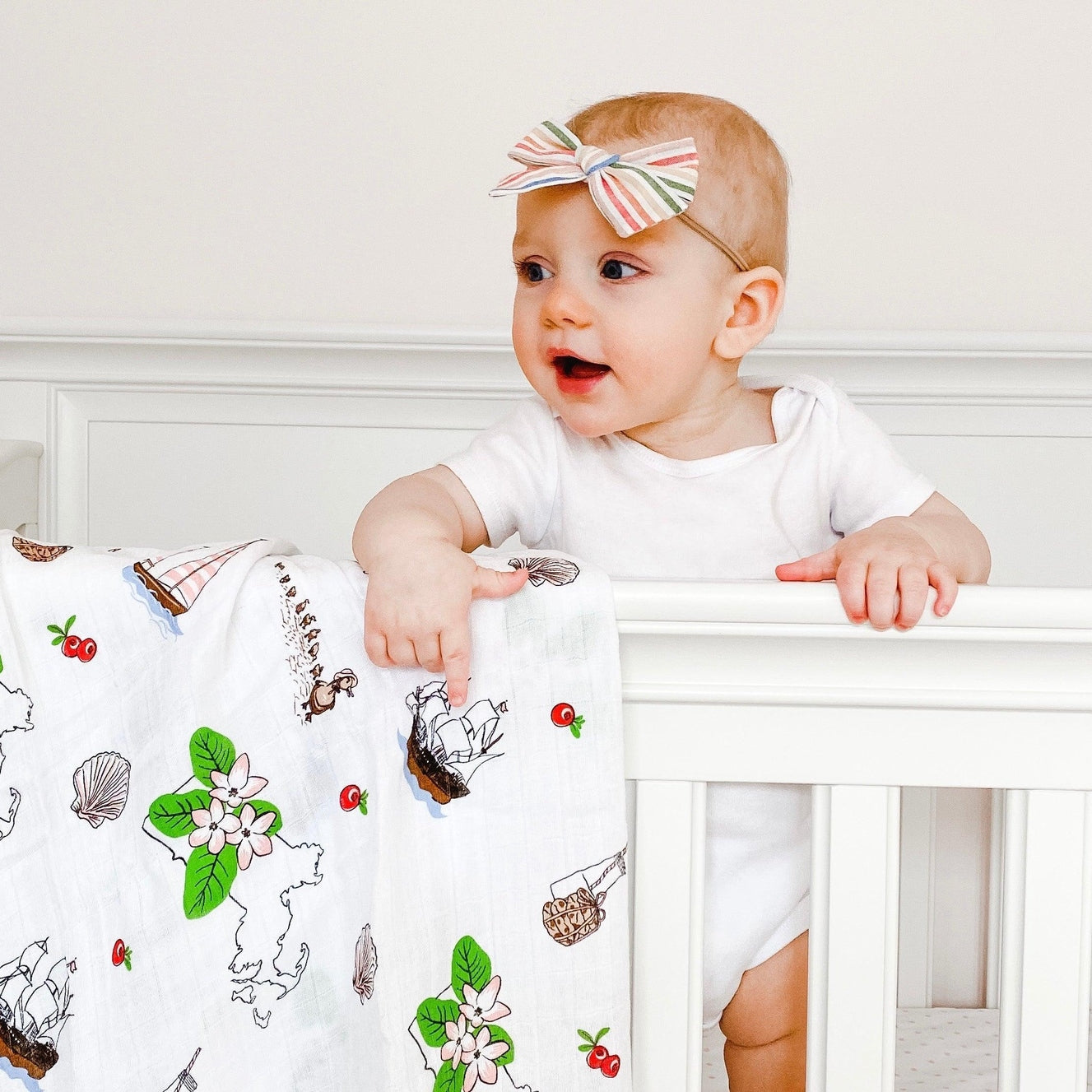 Gift Set: Massachusetts Floral Baby Muslin Swaddle Blanket And Burp Cloth/bib Combo